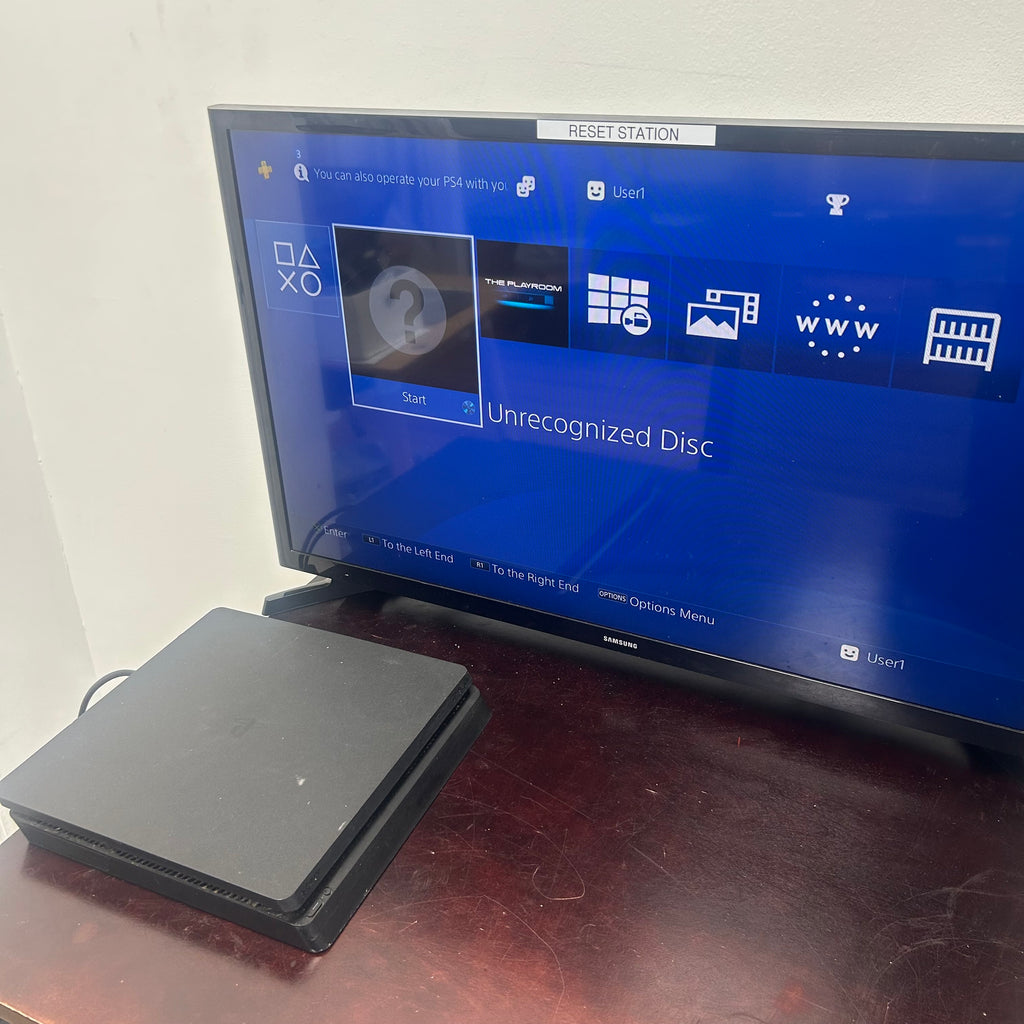 Sony PlayStation 4 CUH-2015A 500GB w/ Controller and Cables - *READ*