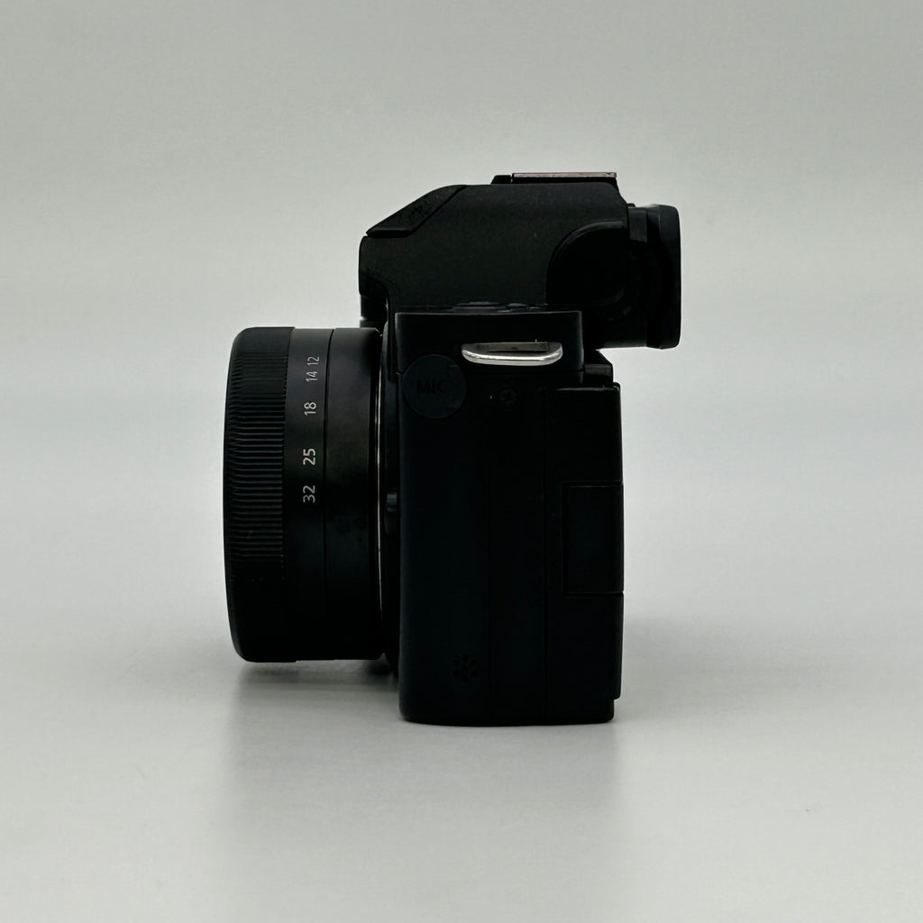 Panasonic Lumix DC-G100 Mirrorless Camera w/ 12-32mm Lens + Battery - For Parts Only