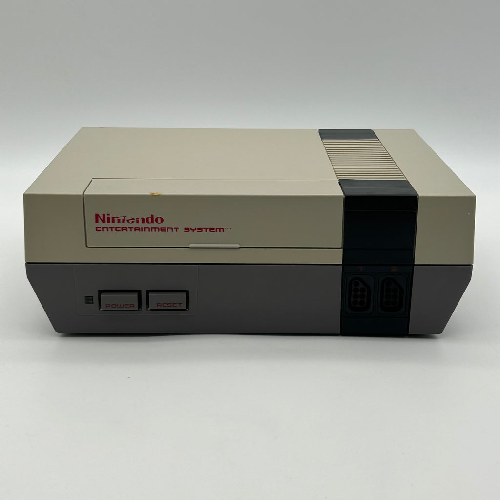 Retro Nintendo NES-001 Console System Bundle 2 Controllers Cables Blinking Light - Untested