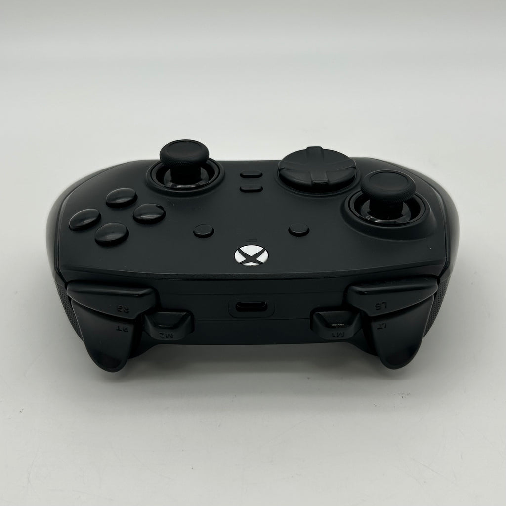 Microsoft Xbox Series S 512GB White with Black Controller Tested