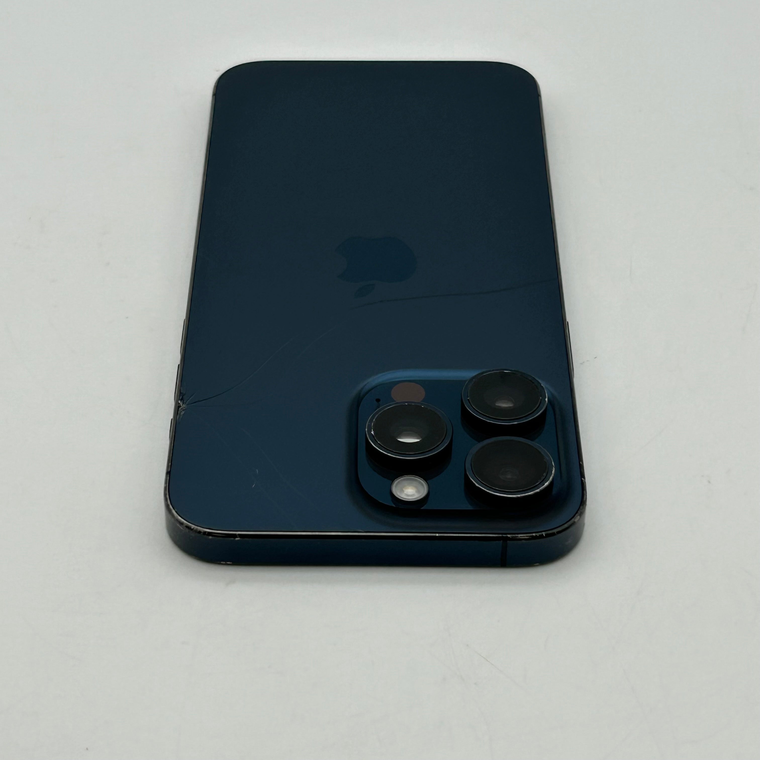 Unlocked Apple iPhone 15 Pro Max - 1TB Blue Titanium - Crack Back - 86% Batt