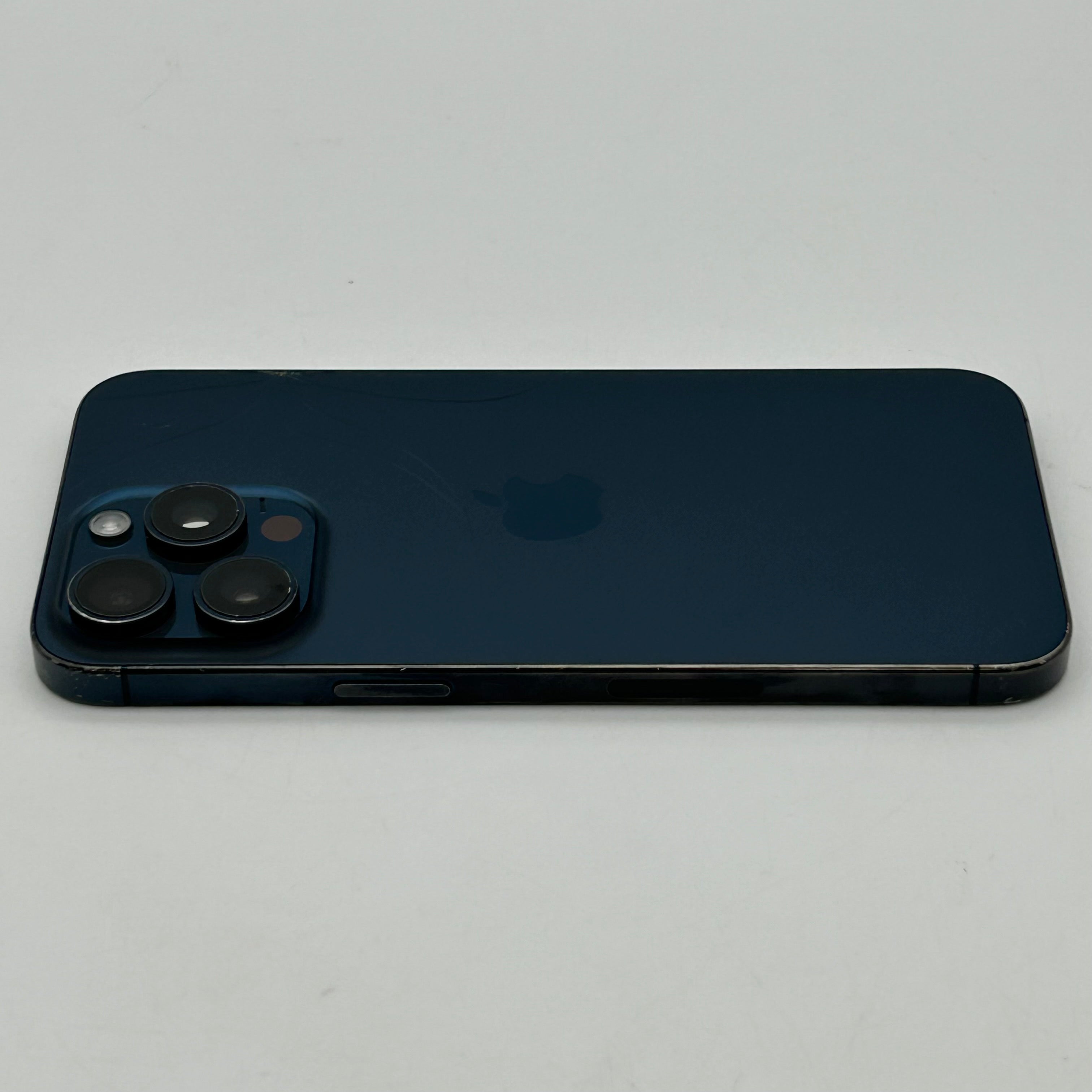 Unlocked Apple iPhone 15 Pro Max - 1TB Blue Titanium - Crack Back - 86% Batt