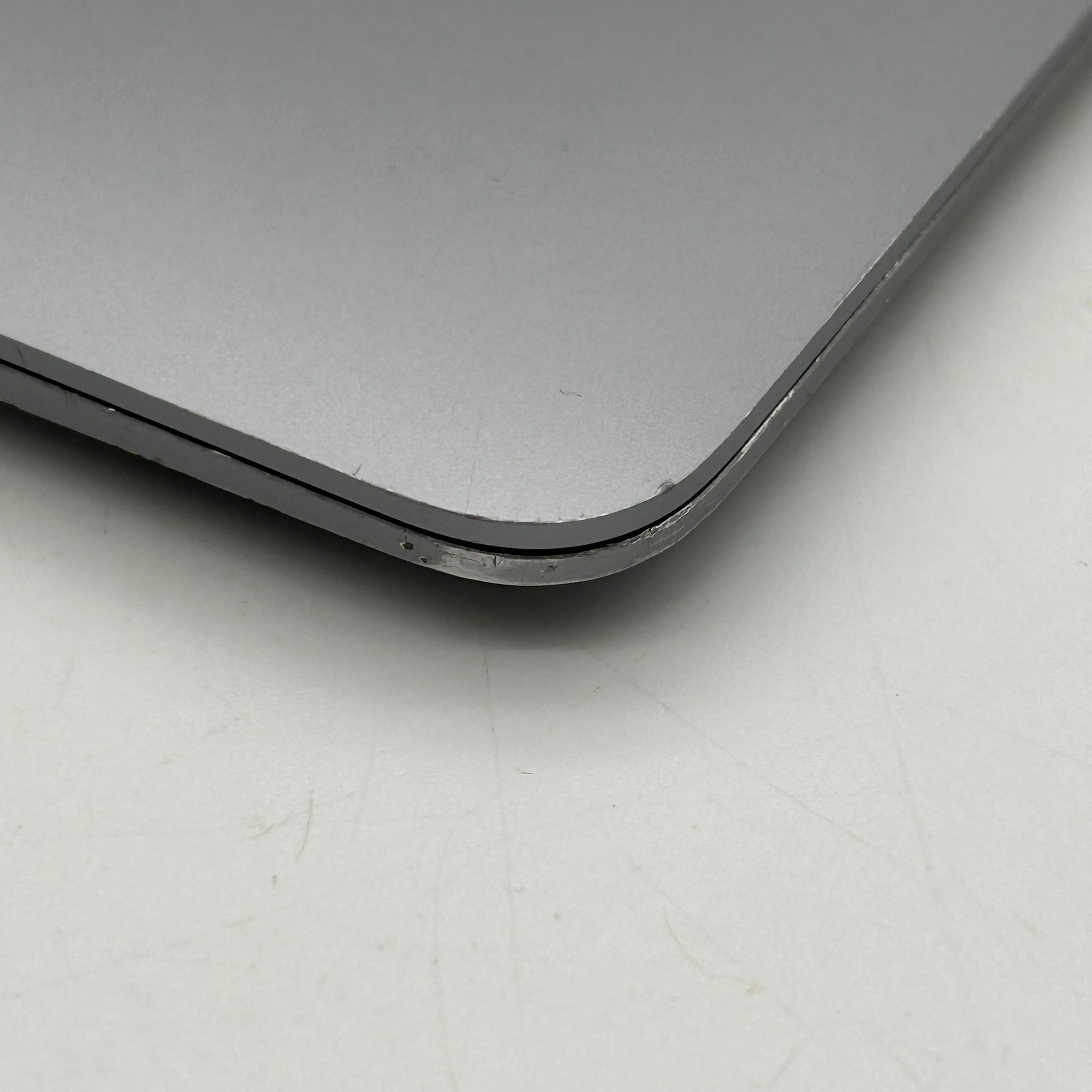 Apple MacBook Air 13" A1932 2019 Space Gray |Core i5|8GB RAM|128GB| - *READ*
