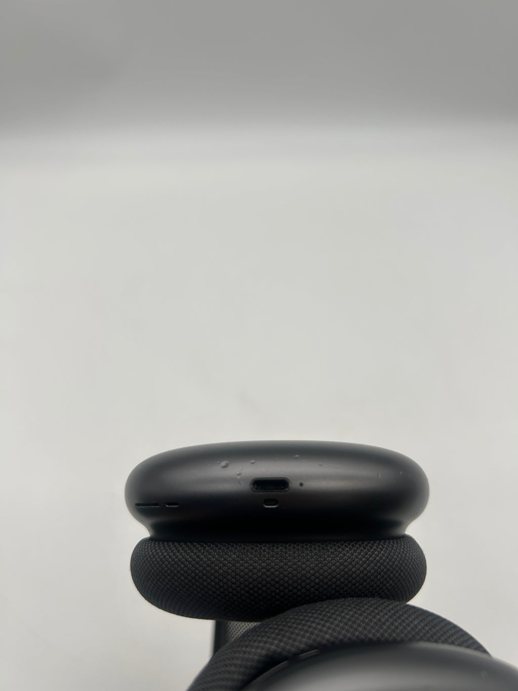 Apple AirPods Max A2096 (Lightning) 2020 Wireless Headphones - Black