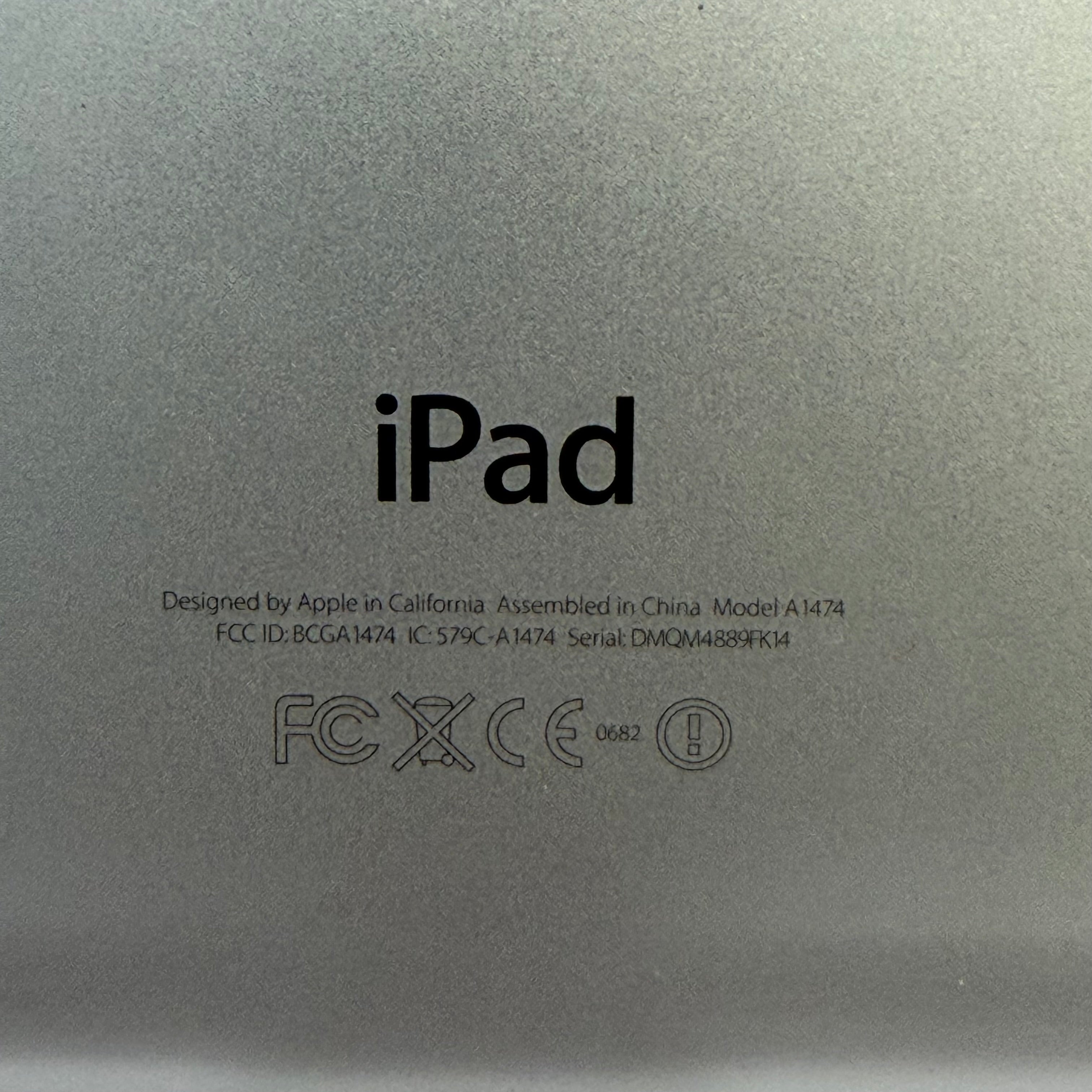 Apple iPad Air 1st Gen A1474 32GB Wi-Fi Only READ