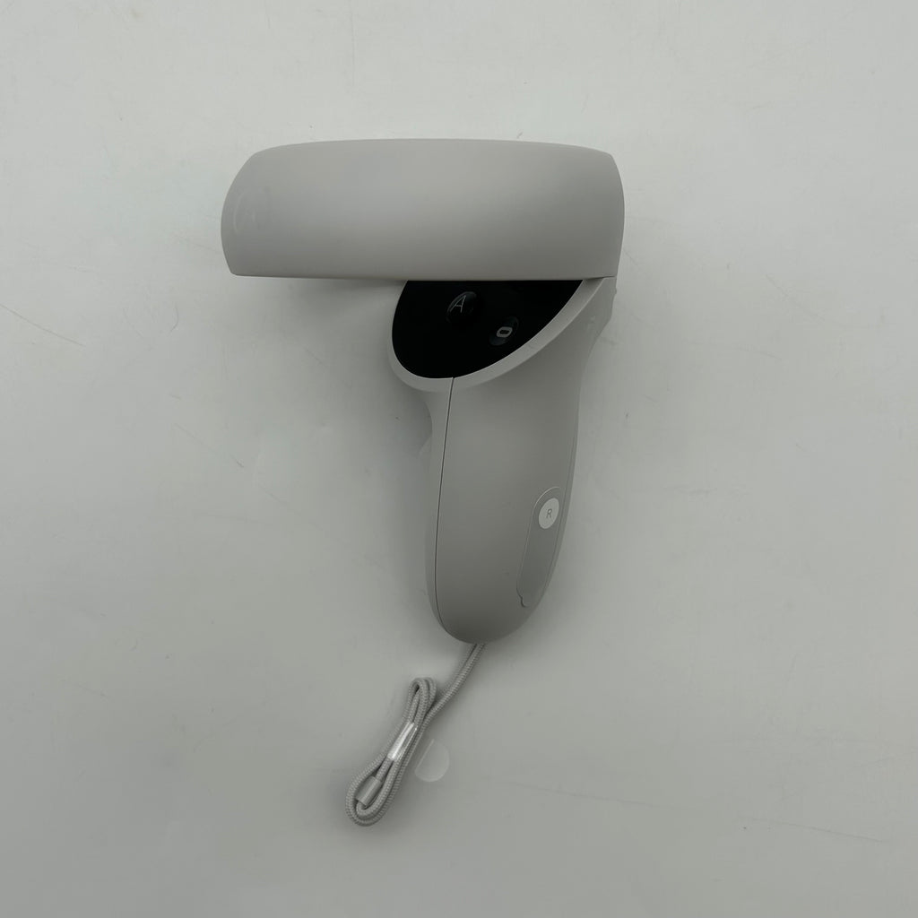 Meta Oculus Quest 2 Advanced All-In-One VR Headset - White - 64GB