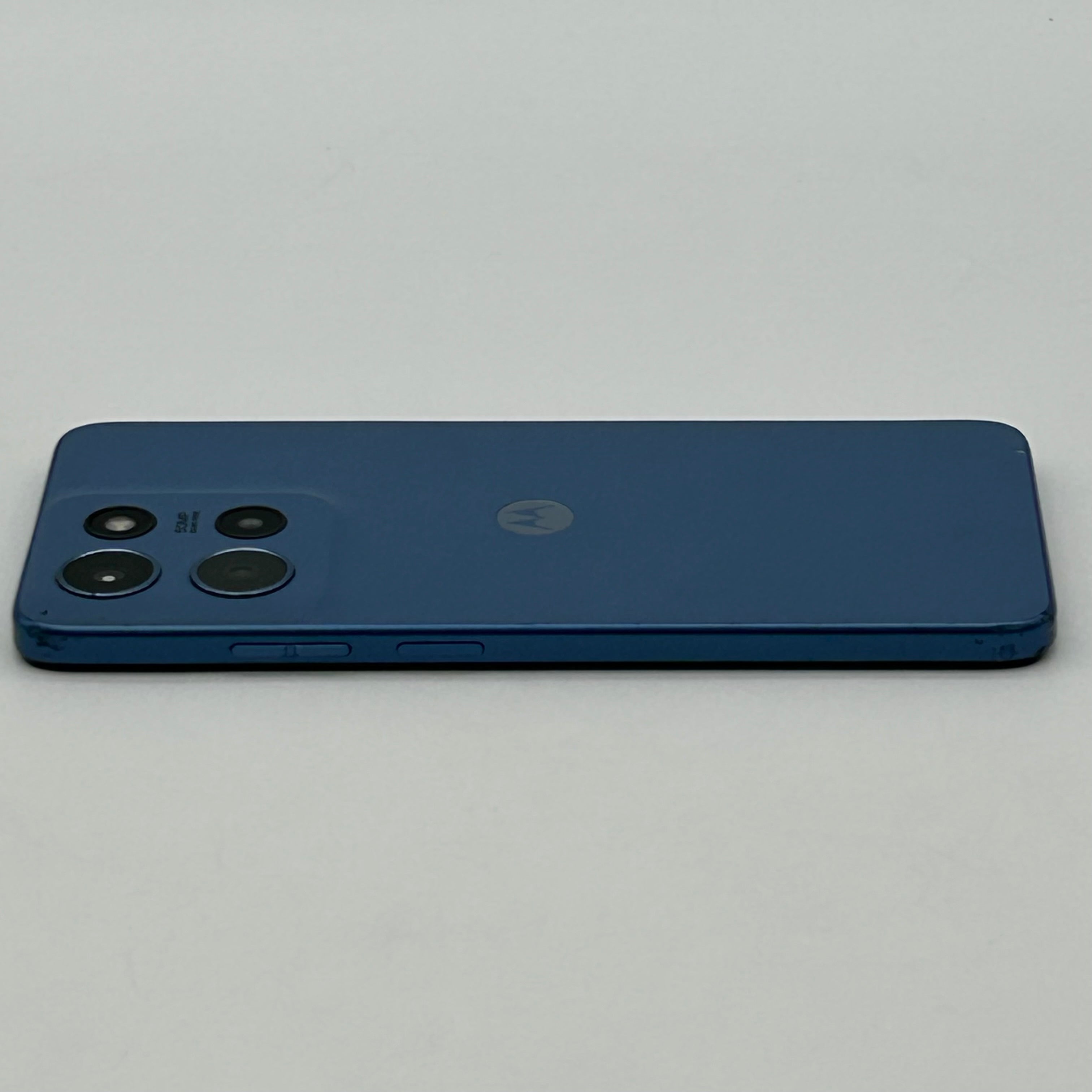 Motorola Moto G 5G 2025 64GB Blue XT2513V (TracFone) Fully Functional