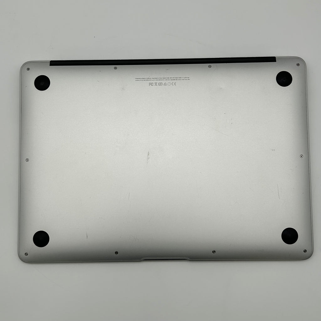 Apple MacBook Air 13" 2017 A1466 Core i5 1.8GHZ 8GB 256GB SSD  - Silver - Used