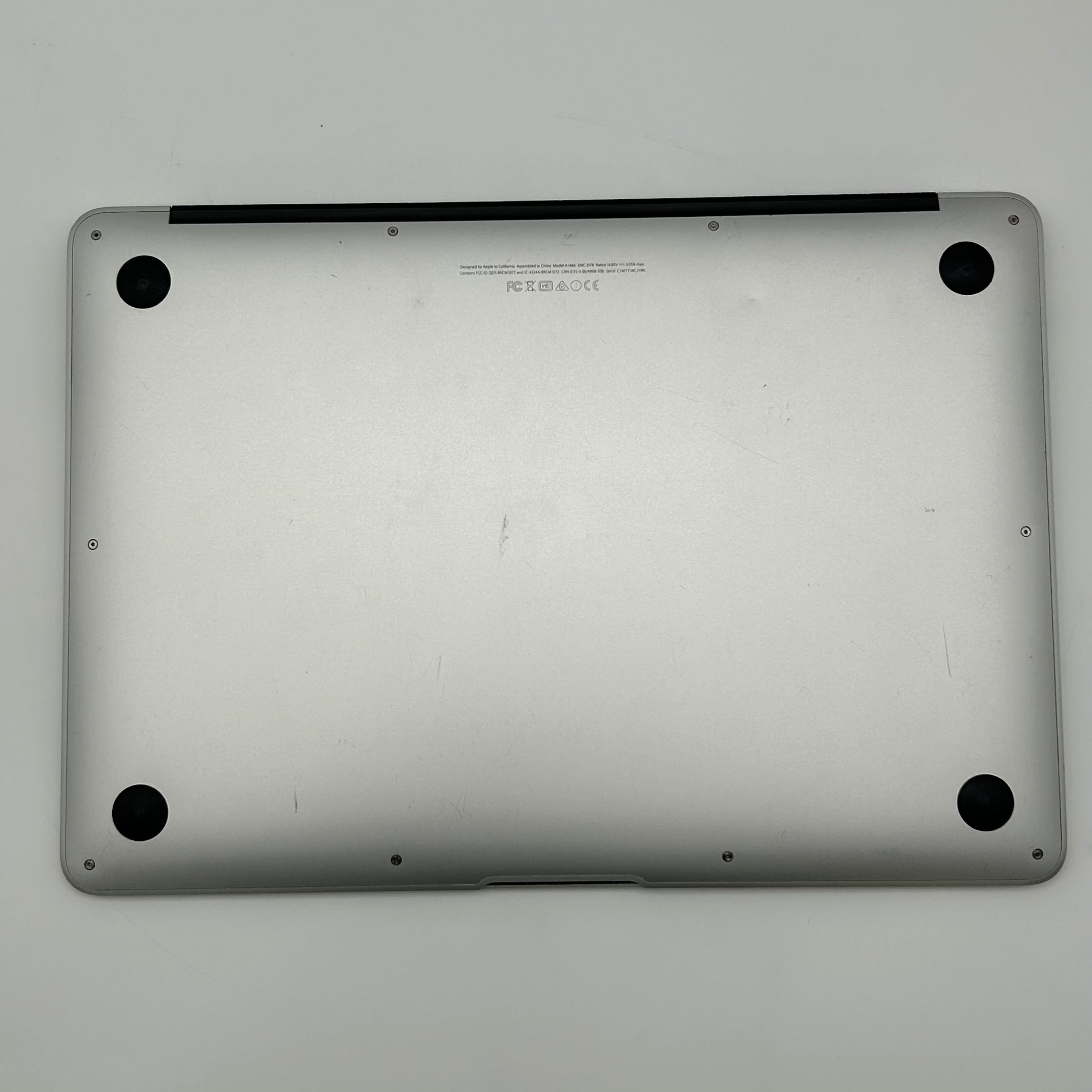 Apple MacBook Air 13" 2017 A1466 Core i5 1.8GHZ 8GB 256GB SSD  - Silver - Used