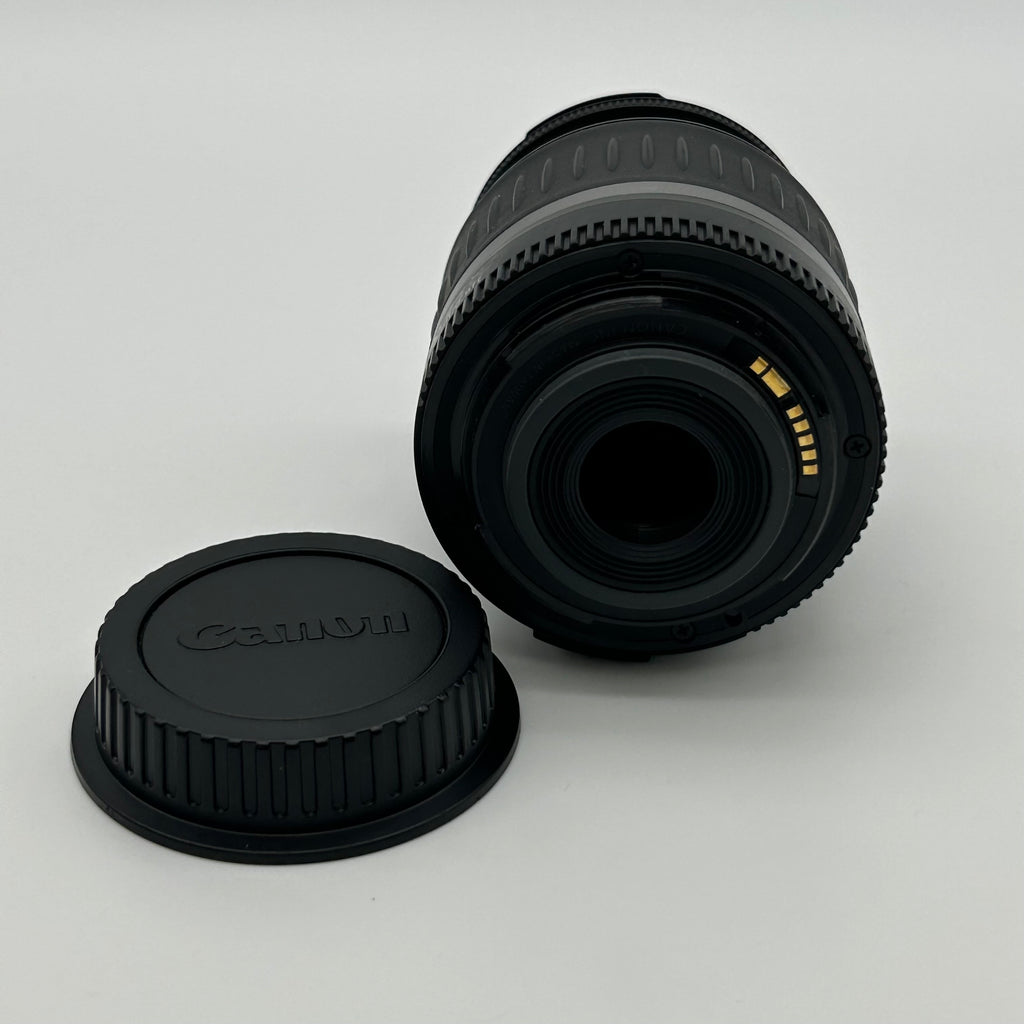 Canon EF-S 18-55mm f/3.5-5.6 IS II Zoom Lens EF-S Mount AF/MF 58mm
