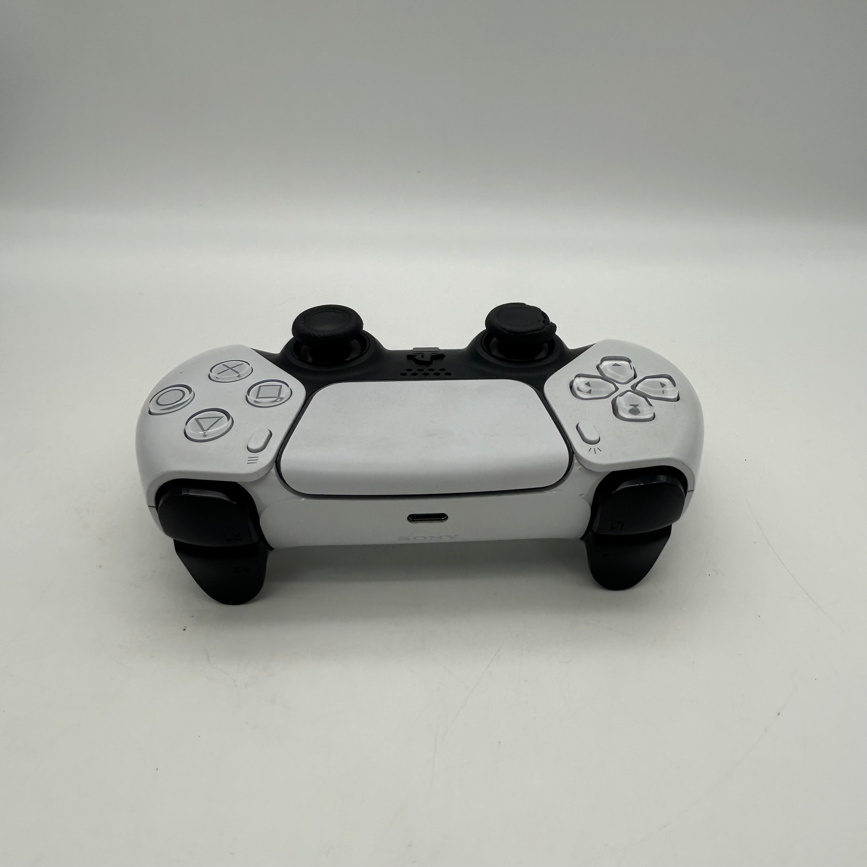 Sony PlayStation 5 Digital PS5 825GB White Console Gaming System CFI-1015B