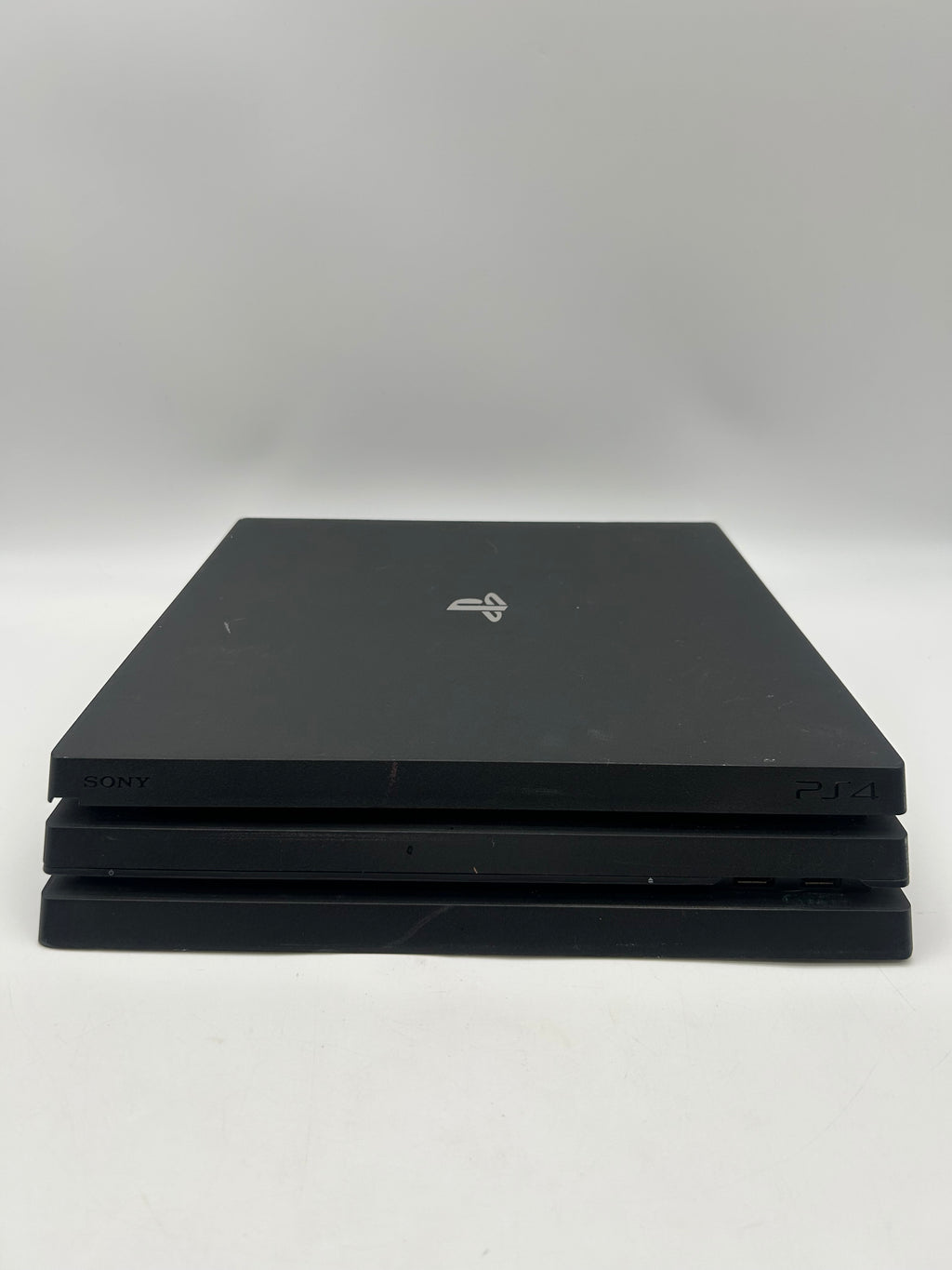 Sony PlayStation 4 Pro CUH-7015B Console - Broken Parts Only