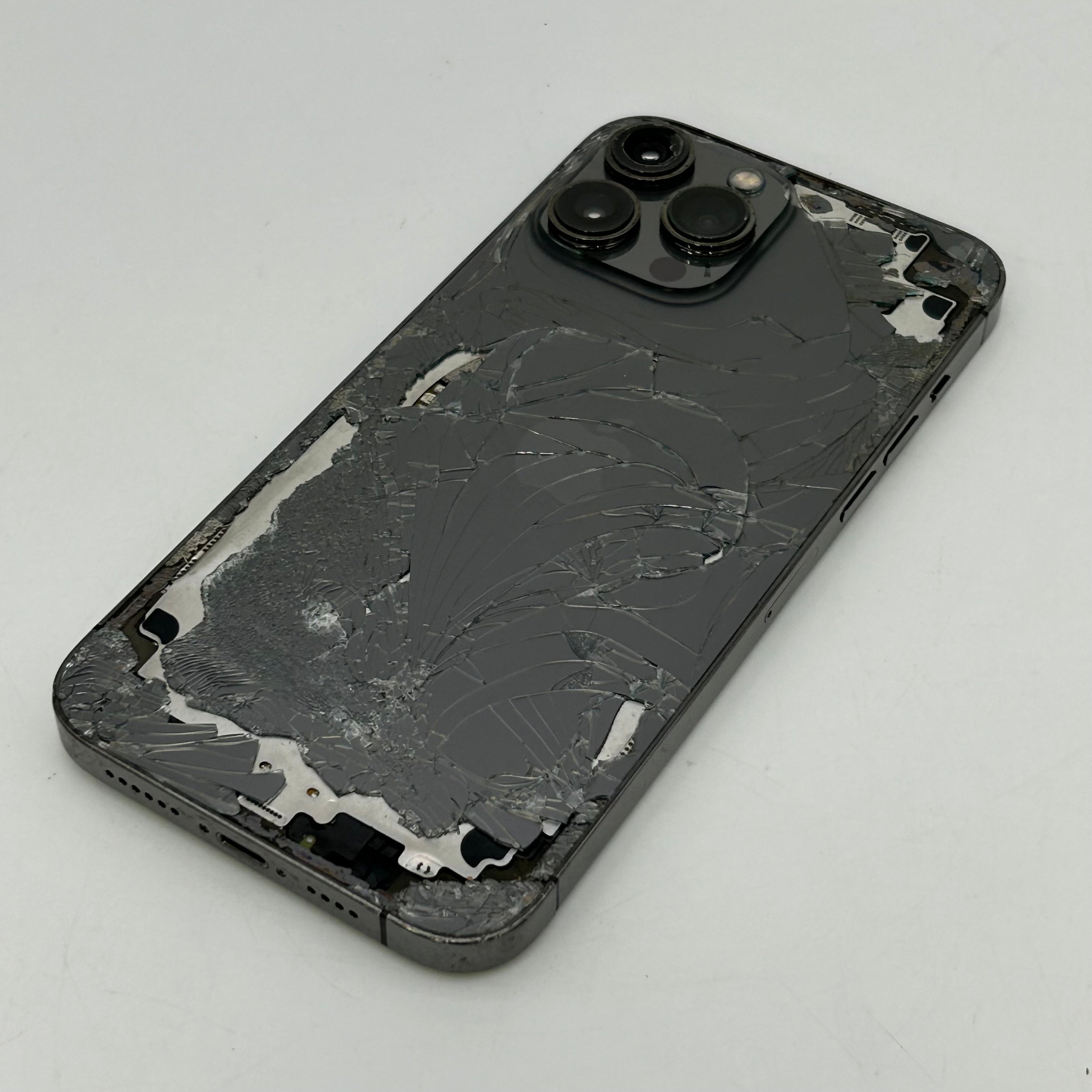 Apple iPhone 13 Pro Max (A2484) - 128GB - Black (Unlocked) Broken Screen/Back - READ