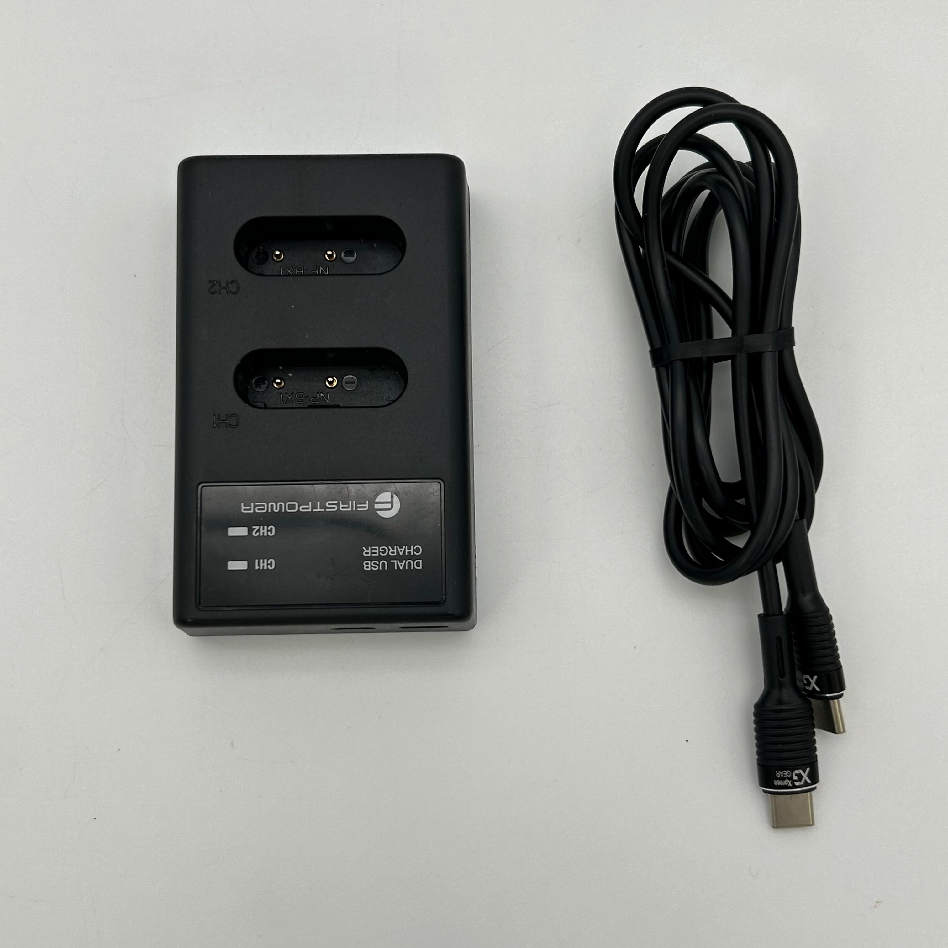 Sony ZV-1 Compact Digital Camera Zeiss Lens Flip-out Screen Black USB f/1.8-2.8 - Black - Used