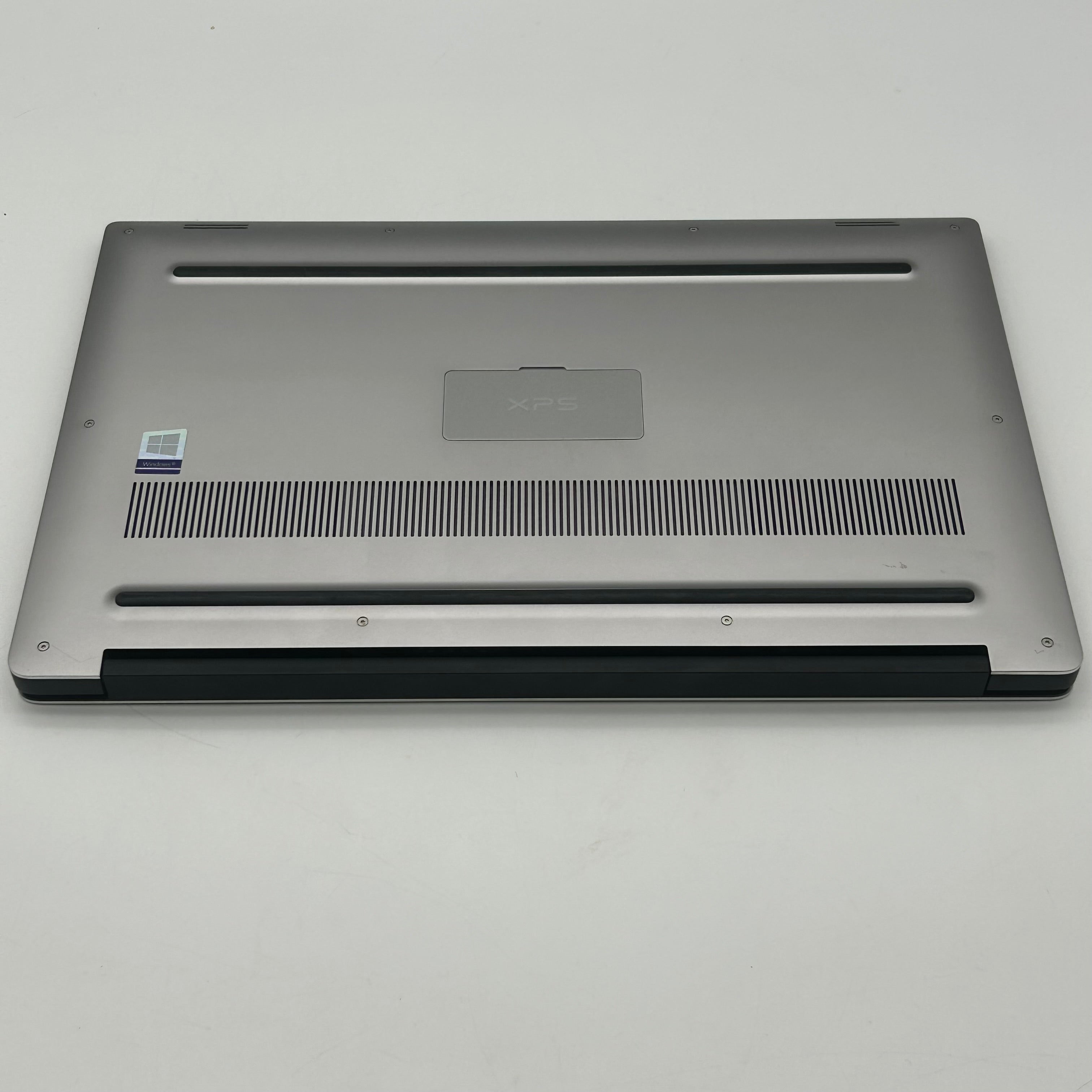 Dell XPS 15 9560 |i5-7300HQ|8GB RAM|GTX 1050|1TB HDD|