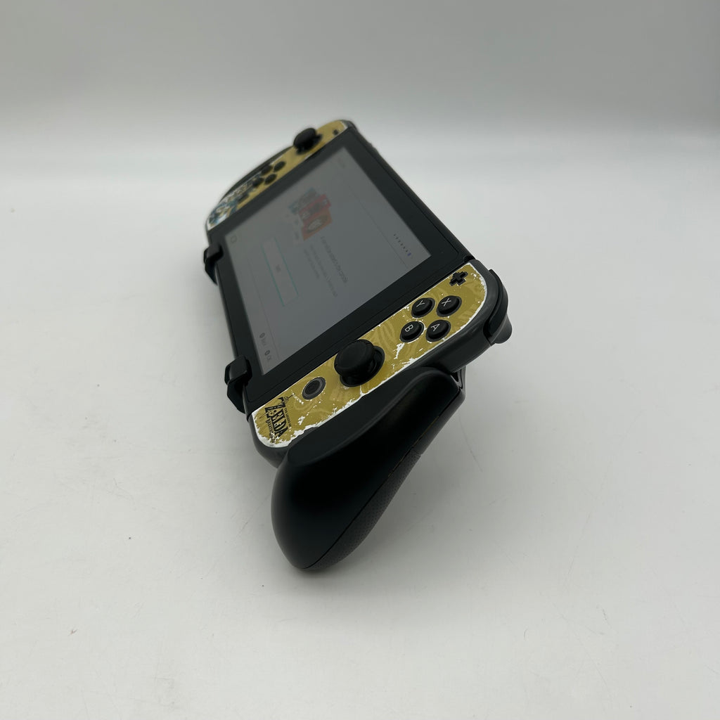 Nintendo Switch HAC-001 32GB Console Bundle: Dock, Joy-Cons, Cables & 1 Game