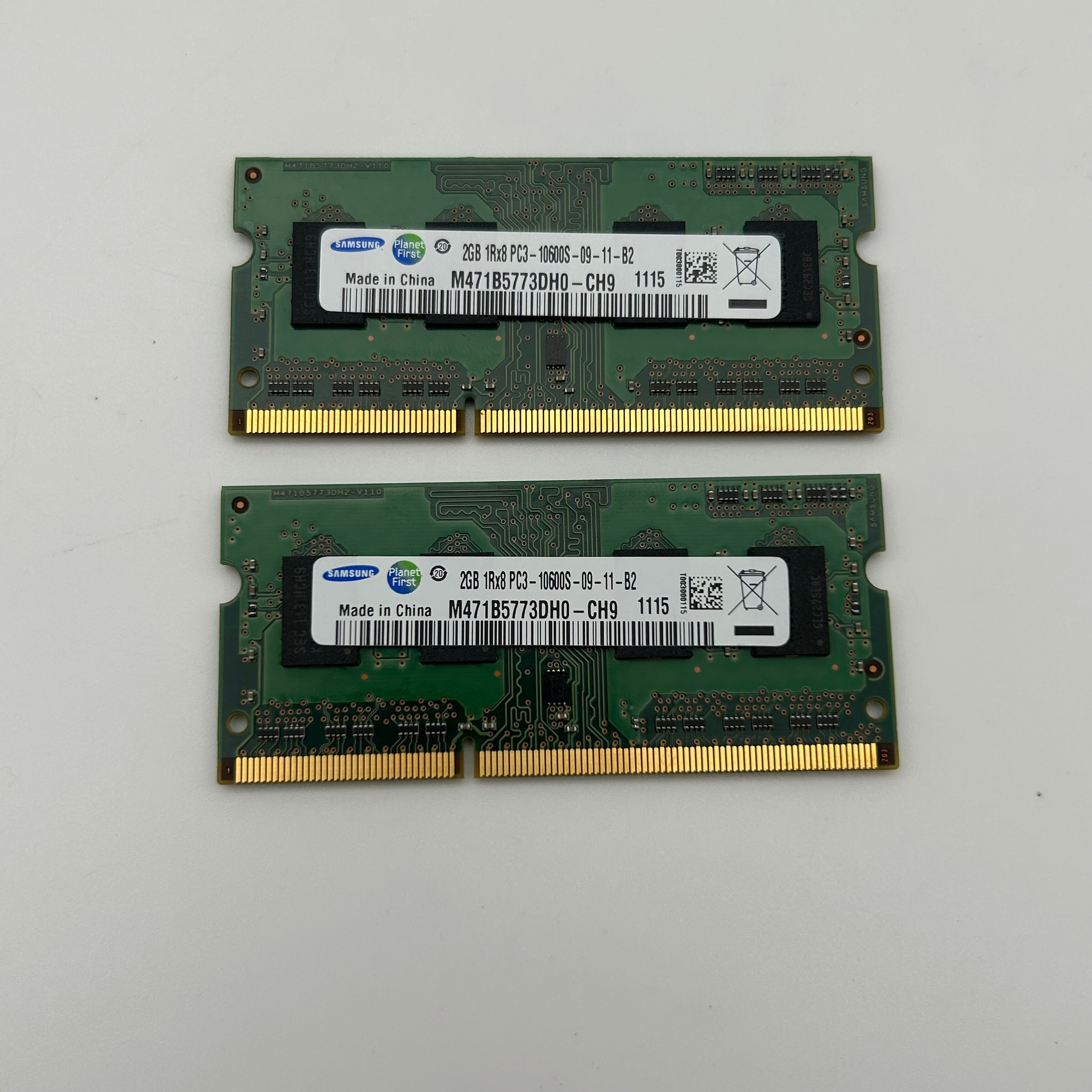Apple MacBook Pro 15 A1286 Logic Board Silver