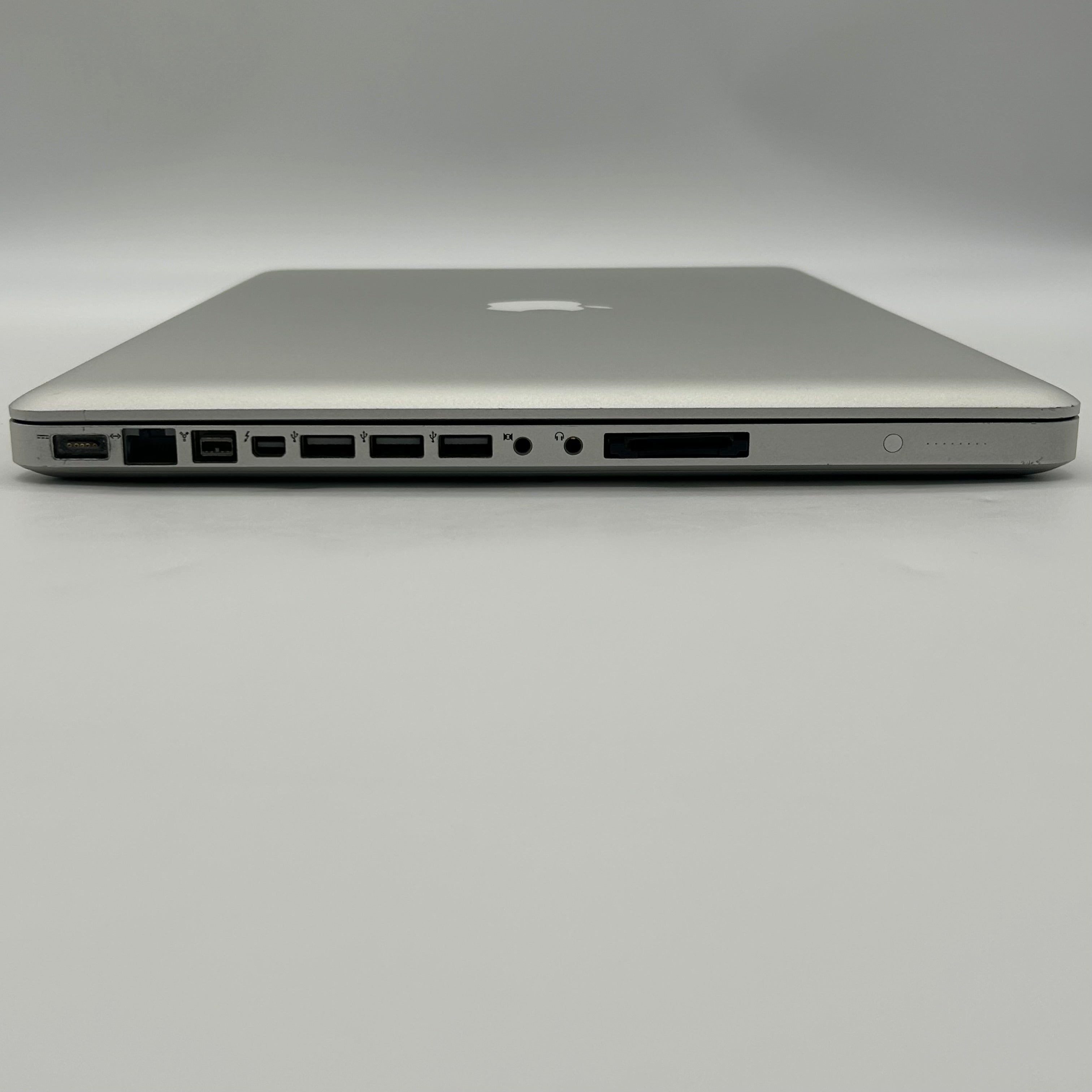 Apple Macbook Pro 17" A1297 Mid 2010 i7 2.2GHz 256GB SSD 4GB High Sierra