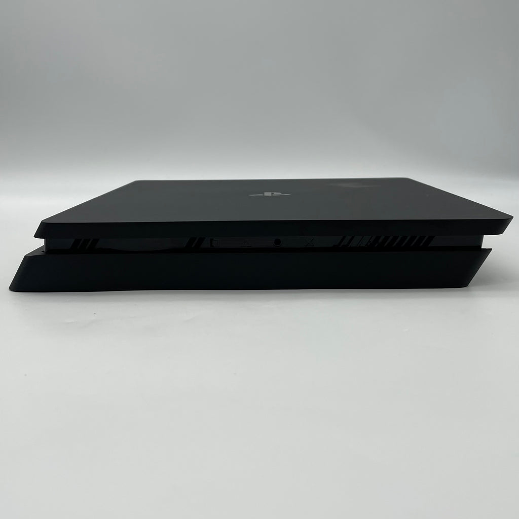 Sony PlayStation 4 Slim CUH-2015A Console Bundle w/Controller And Games