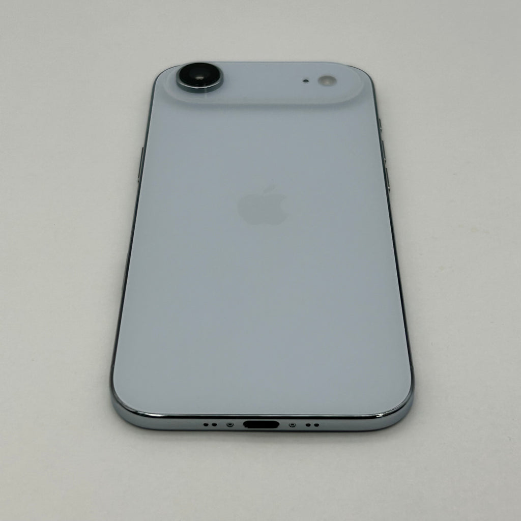 Apple iPhone 17 Air - 256GB - Sky Blue (Unlocked) A3260 Mint 100% BH 8 Cycle