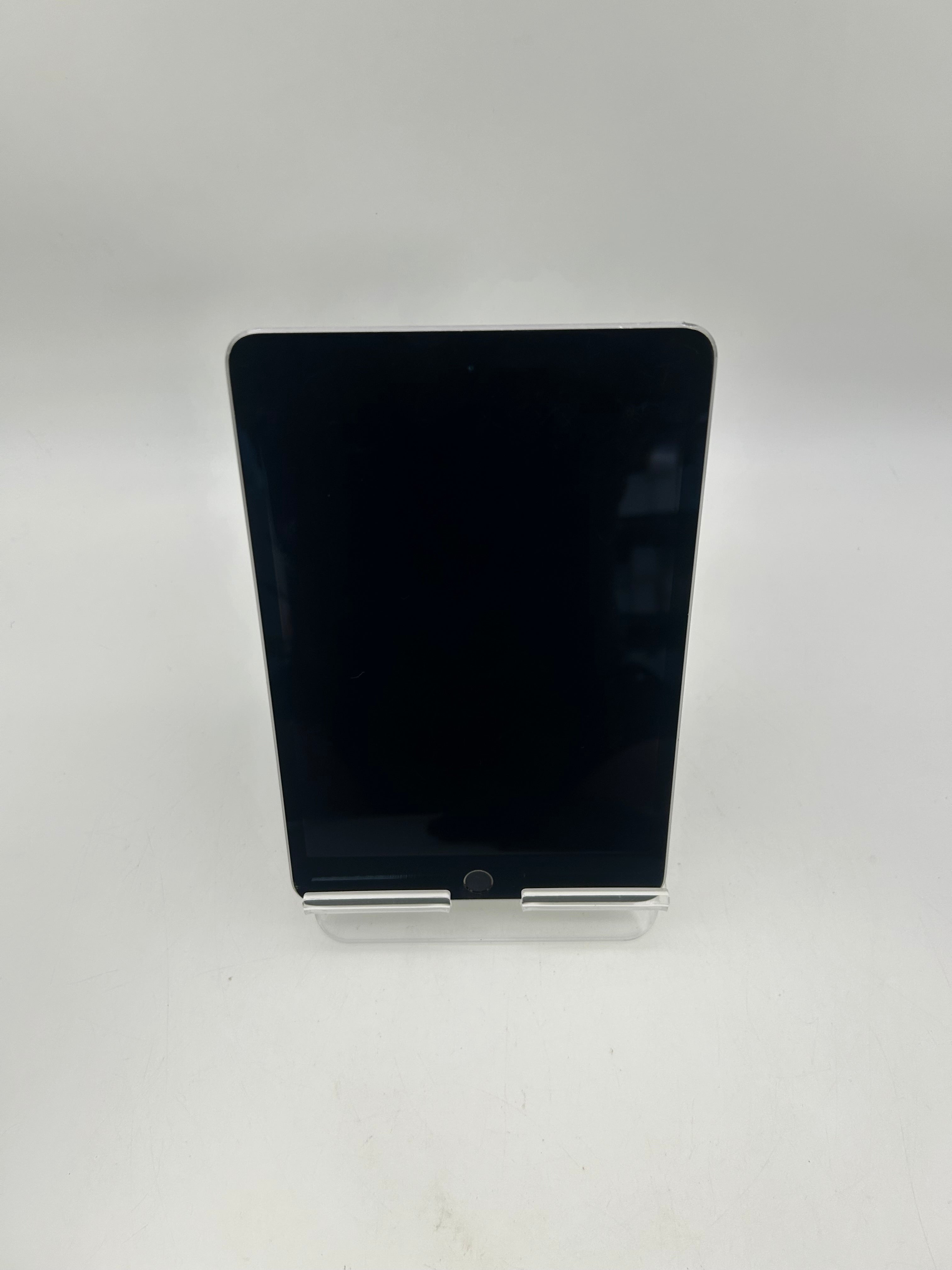 Apple iPad Mini 4th Gen A1538 32GB WiFi Unlocked Silver Used C