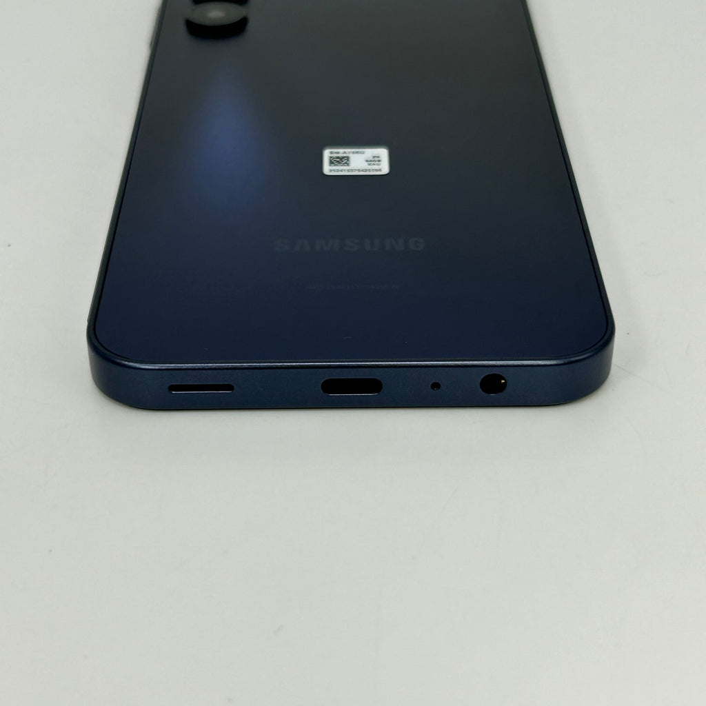 T-Mobile Samsung Galaxy A15 5G 4GB RAM 64GB SM-A156U Blue Black