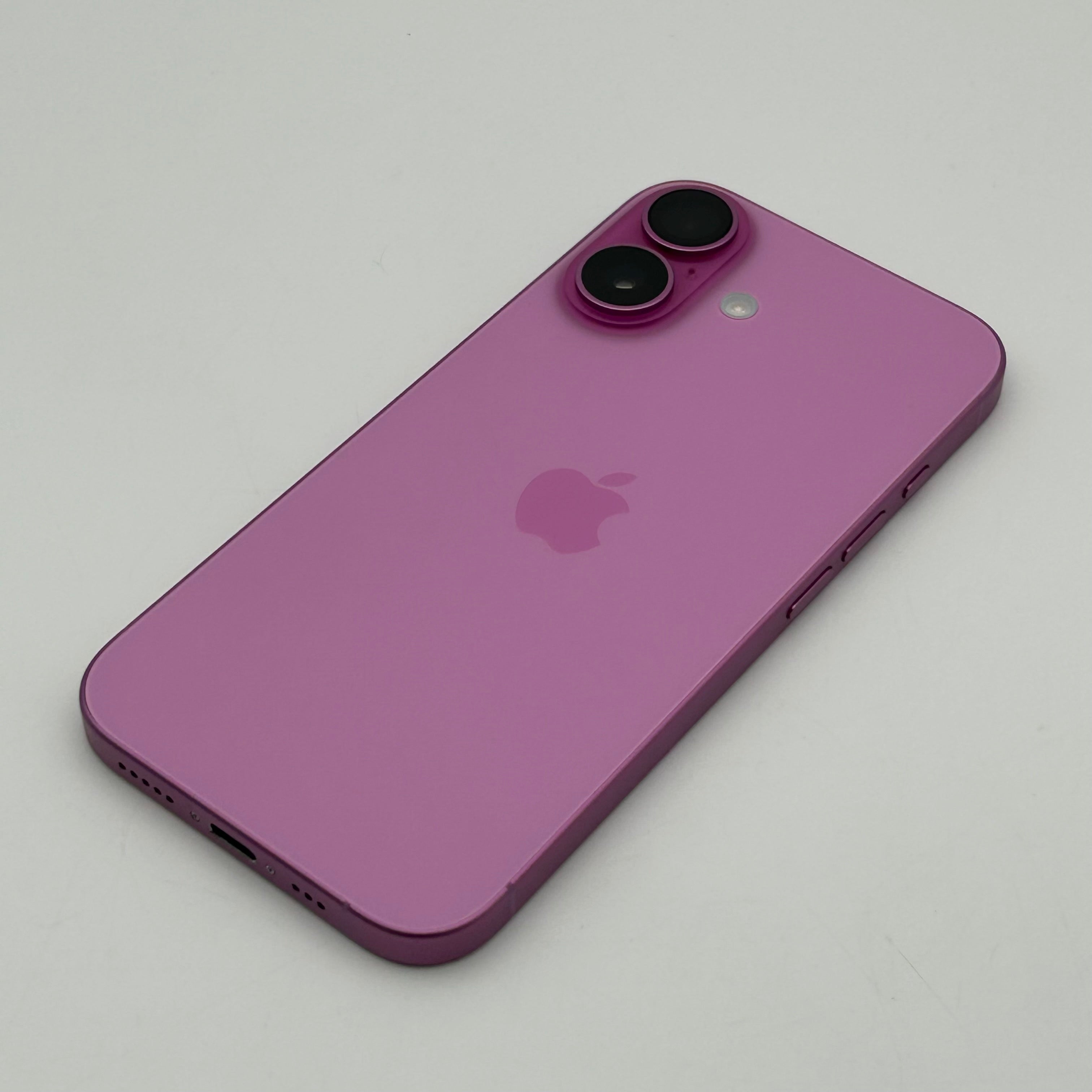 AT&T Apple iPhone 16 128GB A3081 MYAW3LL/A 100% Battery Health Pink Small Cracked