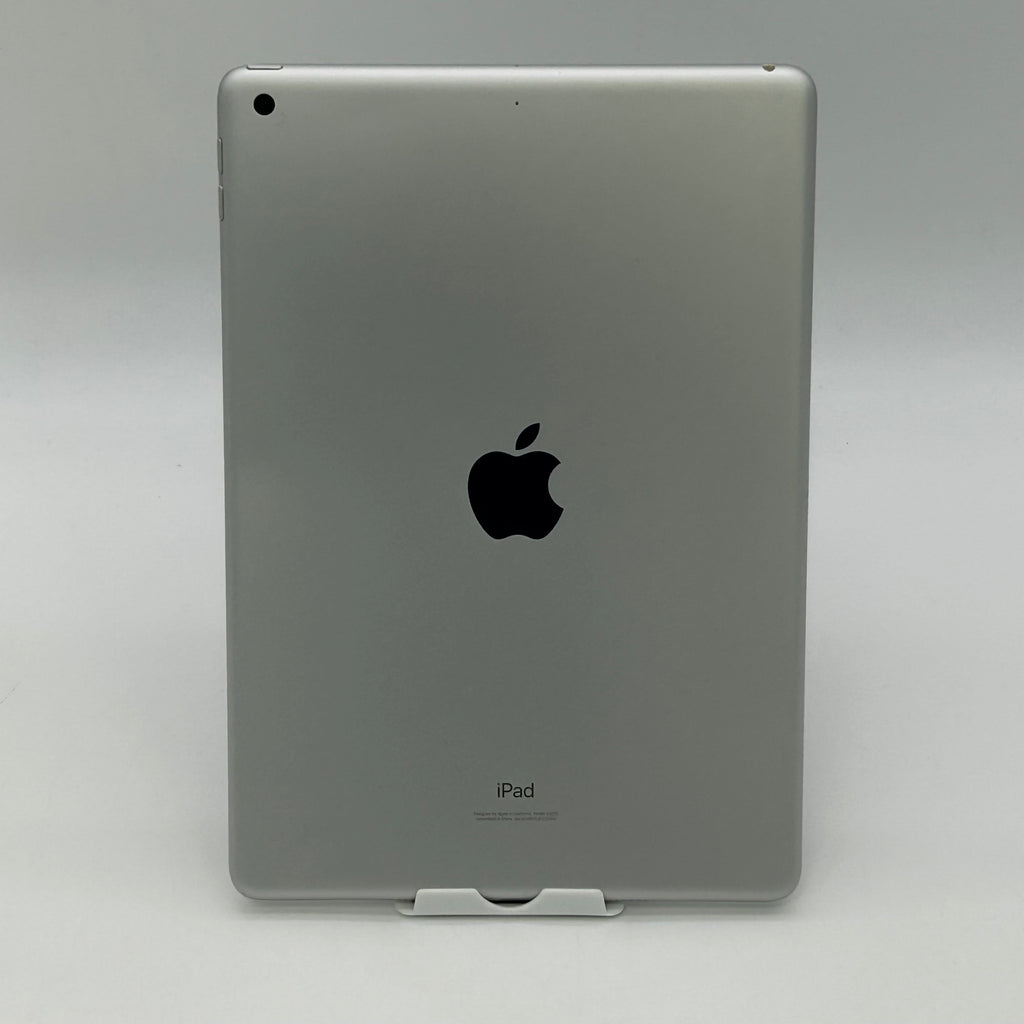 Apple iPad 8th generation 128gb 10.2” Silver A2270 / MYLE2LL/A - WiFi