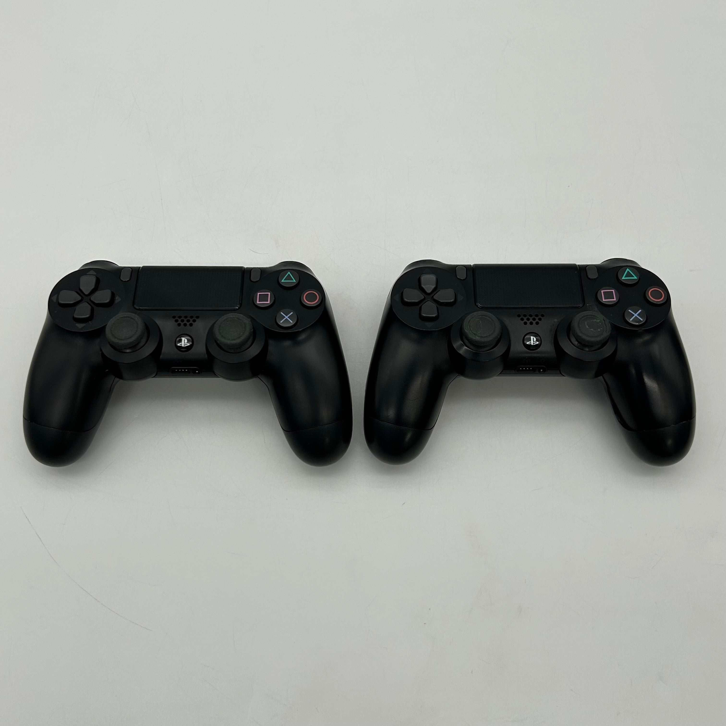 Sony PS4 Slim 1TB Console Black Bundle + 3 Games & 2 Controllers - Tested (Drift)