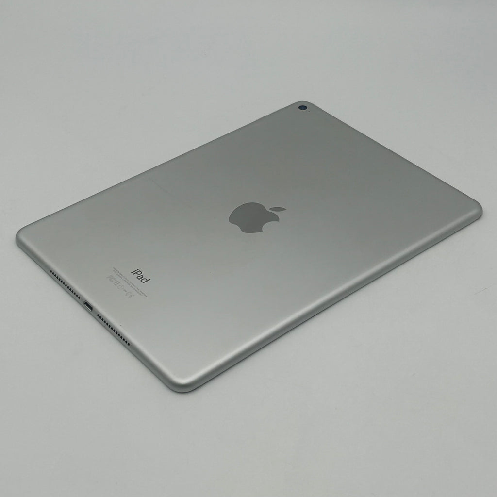 Apple iPad Air 2 Wi-Fi 16GB Silver A1566 - Cracked Screen