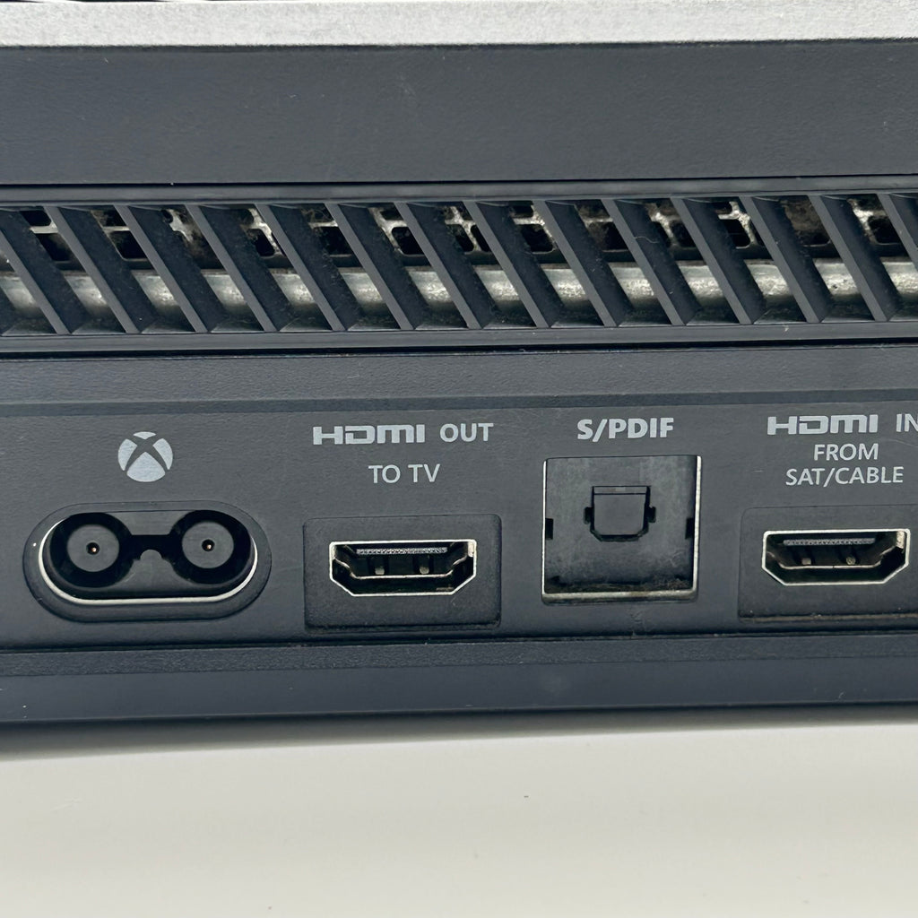 Microsoft Xbox One 1540 2015 500GB Black With Controller - Used