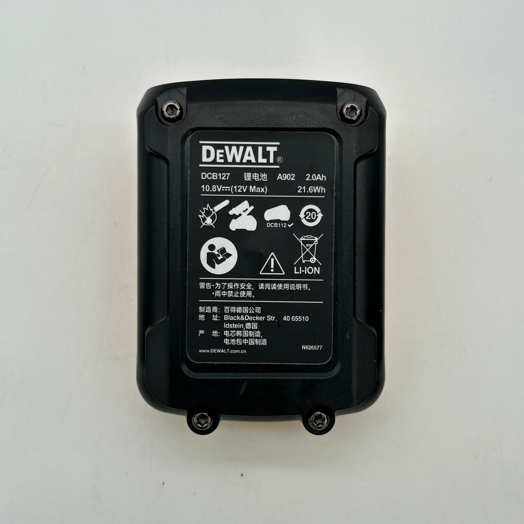 DeWALT DW089LG 12V Green 3x360 Laser Kit - 2 Beams Working, 1 Vertical Out