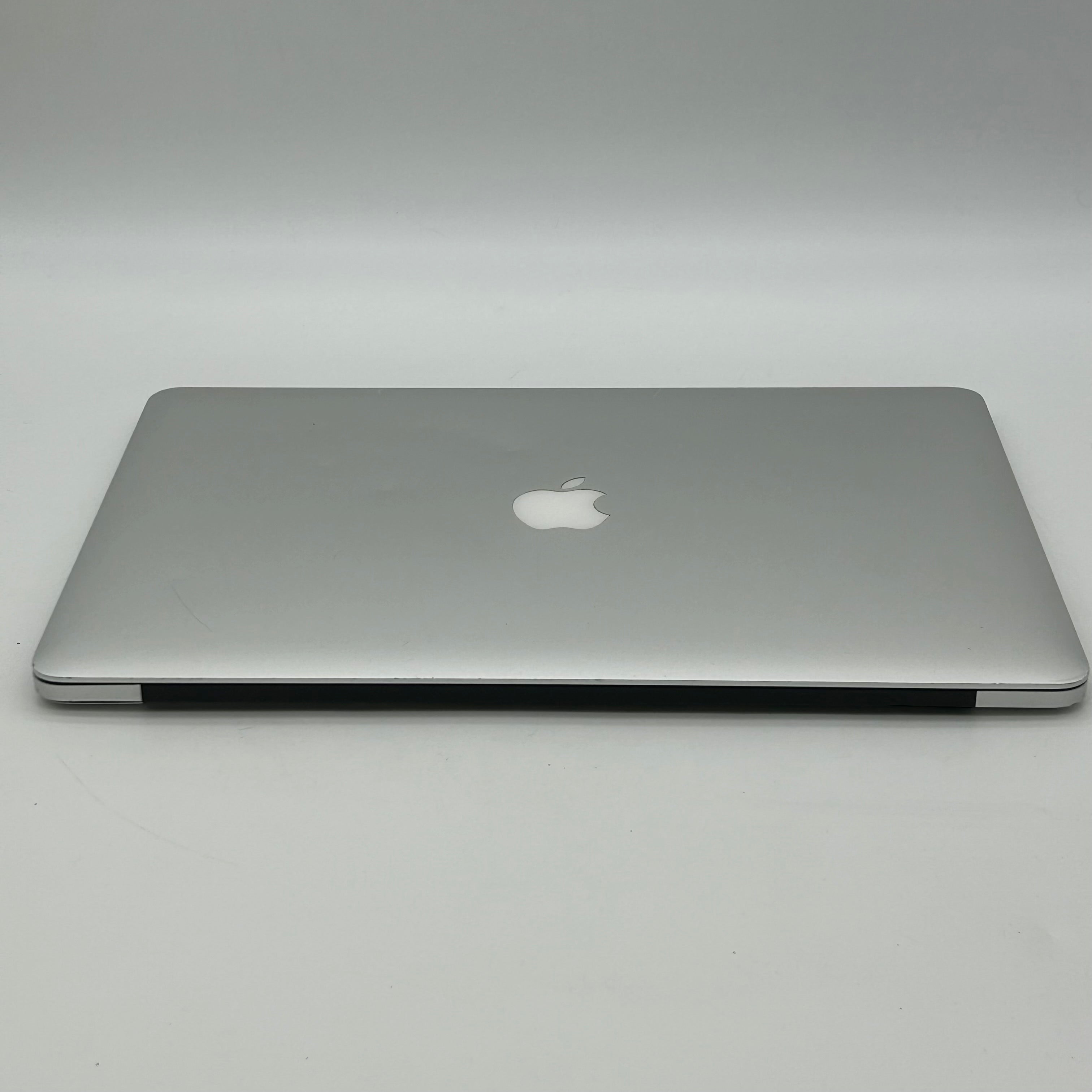 Apple MacBook Pro 15.4” Retina, A1398, 2.4 GHz Quad-Core i7, 16GB RAM, 512GB SSD