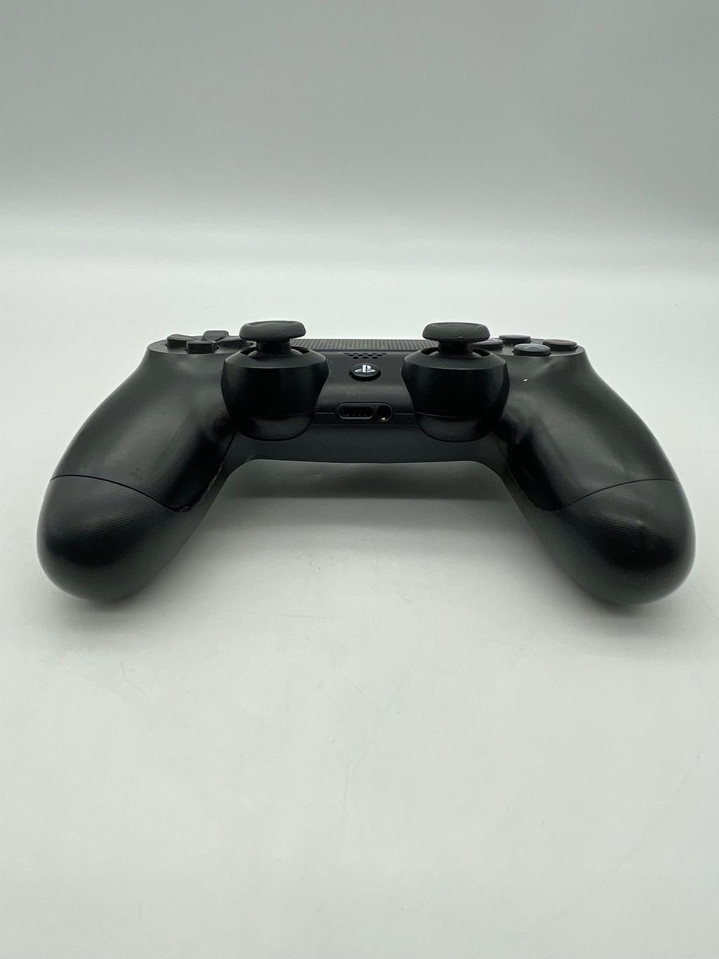 Sony PlayStation 4 Pro CUH-7215B 1TB Bundle - Tested
