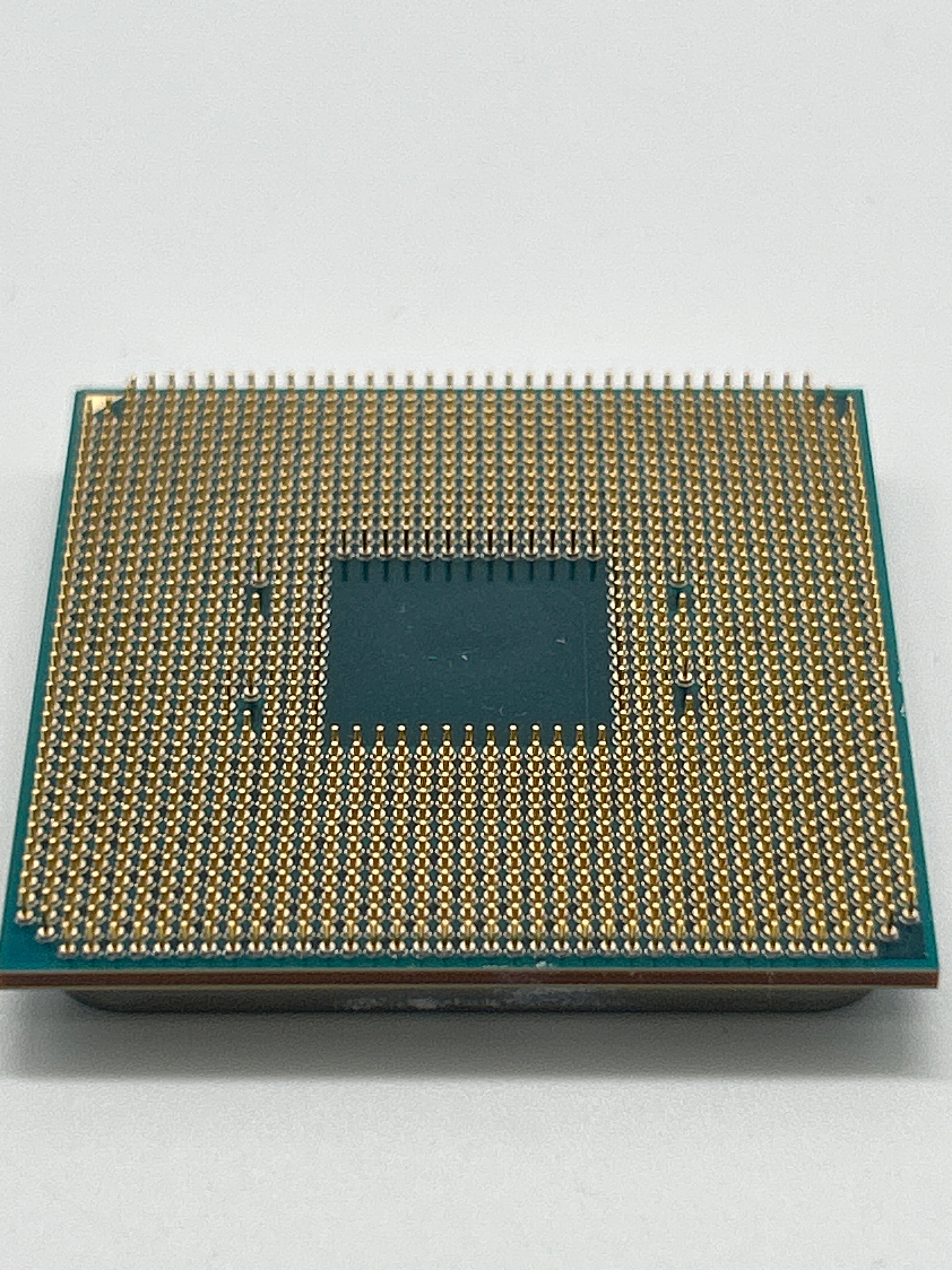 AMD Ryzen 7 1700X 3.4GHz Eight Core Processor Silver - Used