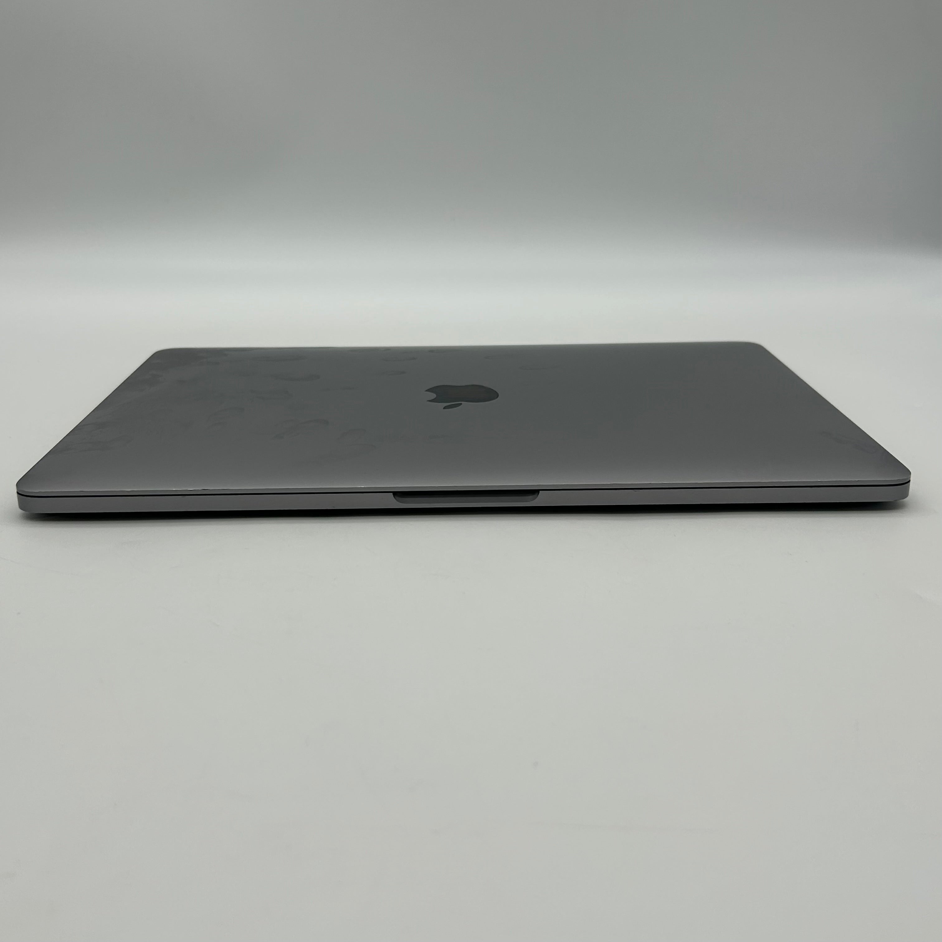 2017 Apple MacBook Pro 13.3" i5 2.3GHz 8GB RAM 256GB SSD Silver A1708