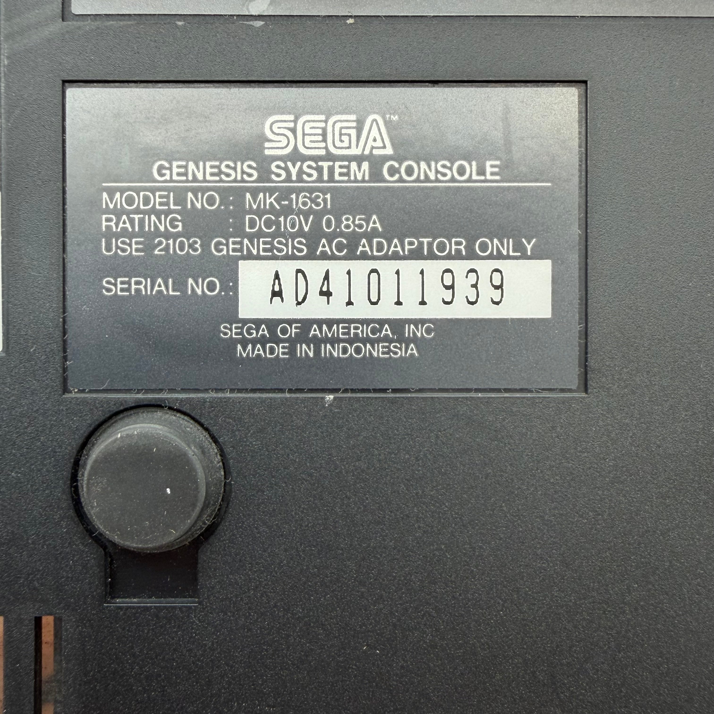 Sega Genesis Model 2 MK-1631 Console Bundle - UNTESTED