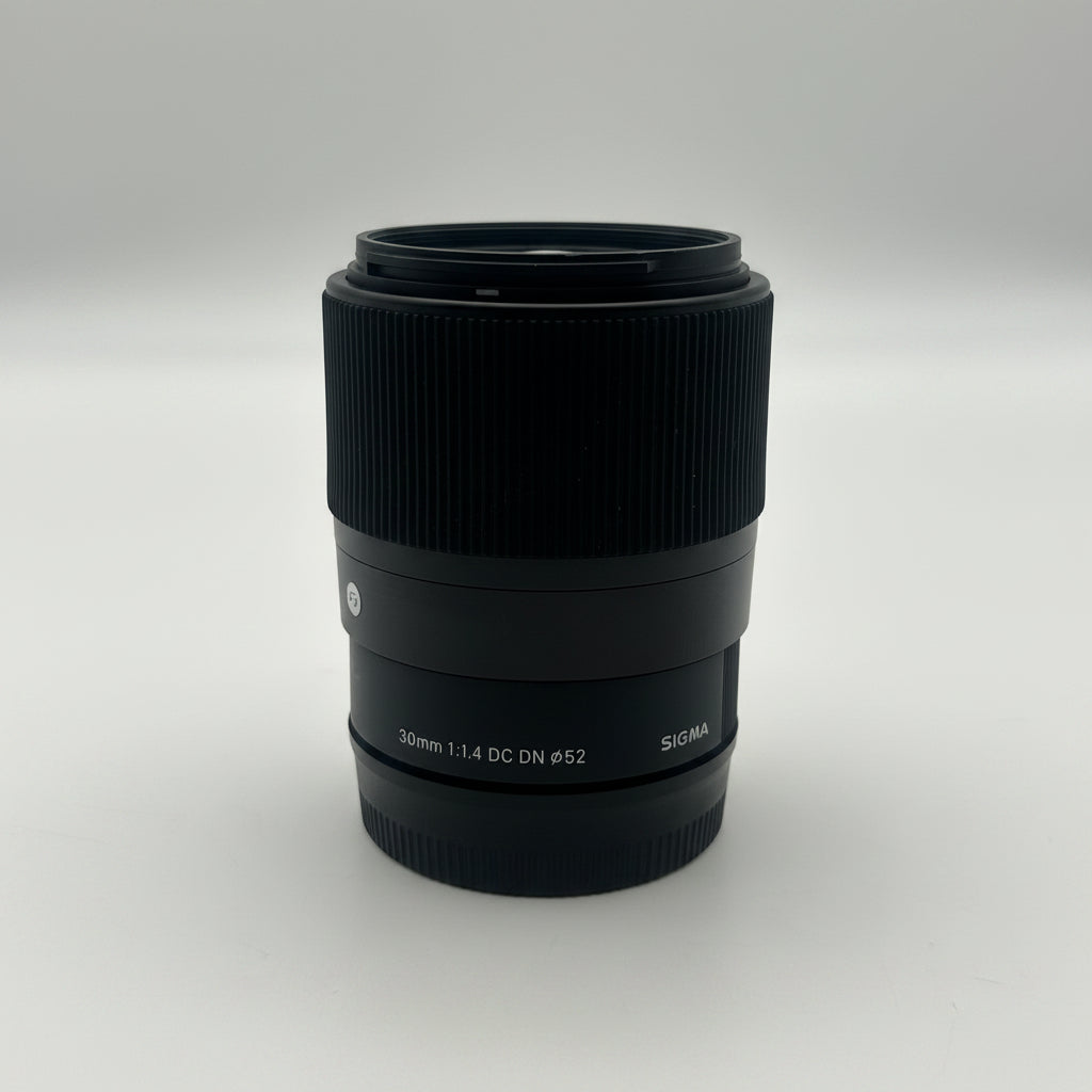 Sigma 30mm f/1.4 DC DN Contemporary Lens for Sony E-Mount (APS-C) CLEAN GLASS