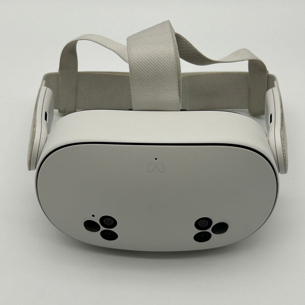 Meta Quest 3S 128GB Standalone All-in-One VR Headset P97 - Used