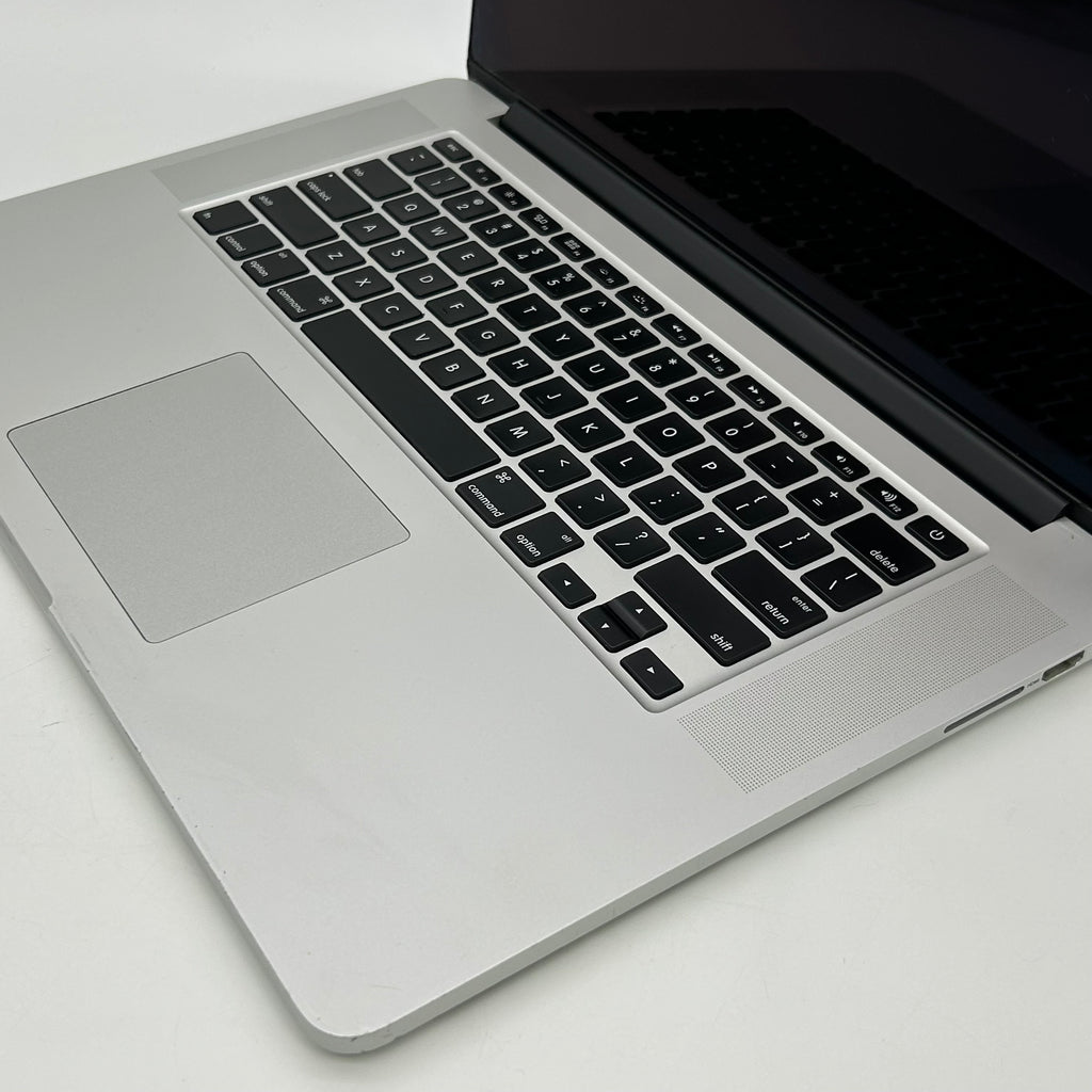Apple MacBook Pro 15.4” Retina, A1398, 2.4 GHz Quad-Core i7, 16GB RAM, 512GB SSD