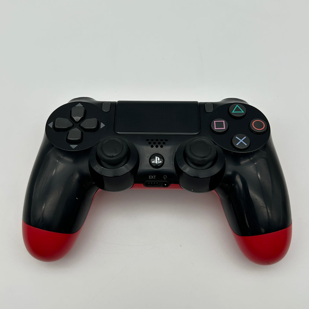 Sony PlayStation 4 CUH-2115A 500GB Storage w/ Two Controllers Black - Used