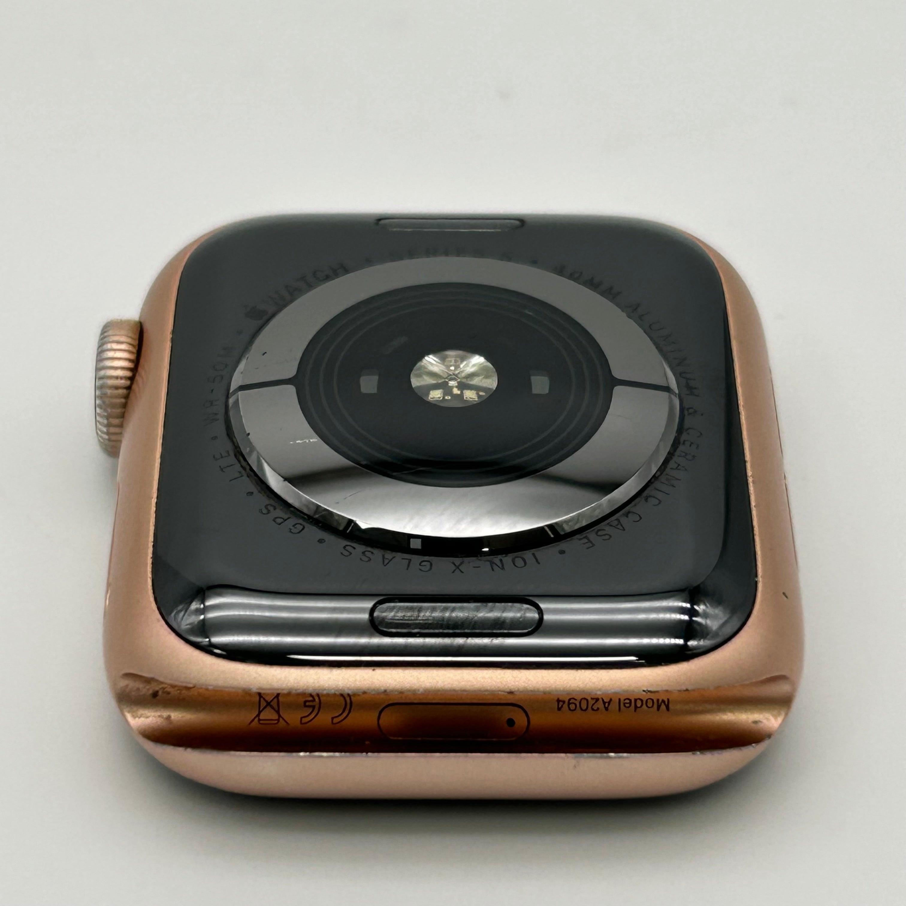 Unlocked Apple Watch Series 5 40MM Rose Gold Aluminum A2094 Face Only