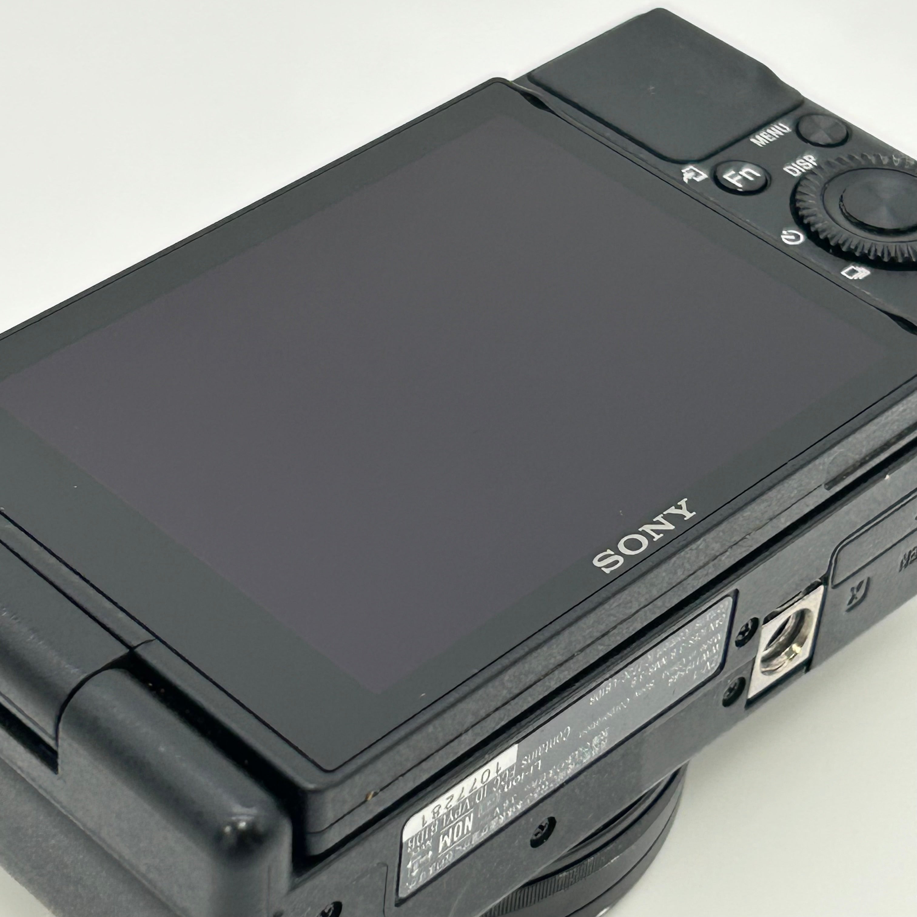 Sony ZV-1 Compact Digital Camera Zeiss Lens Flip-out Screen Black USB f/1.8-2.8 - Black - Used