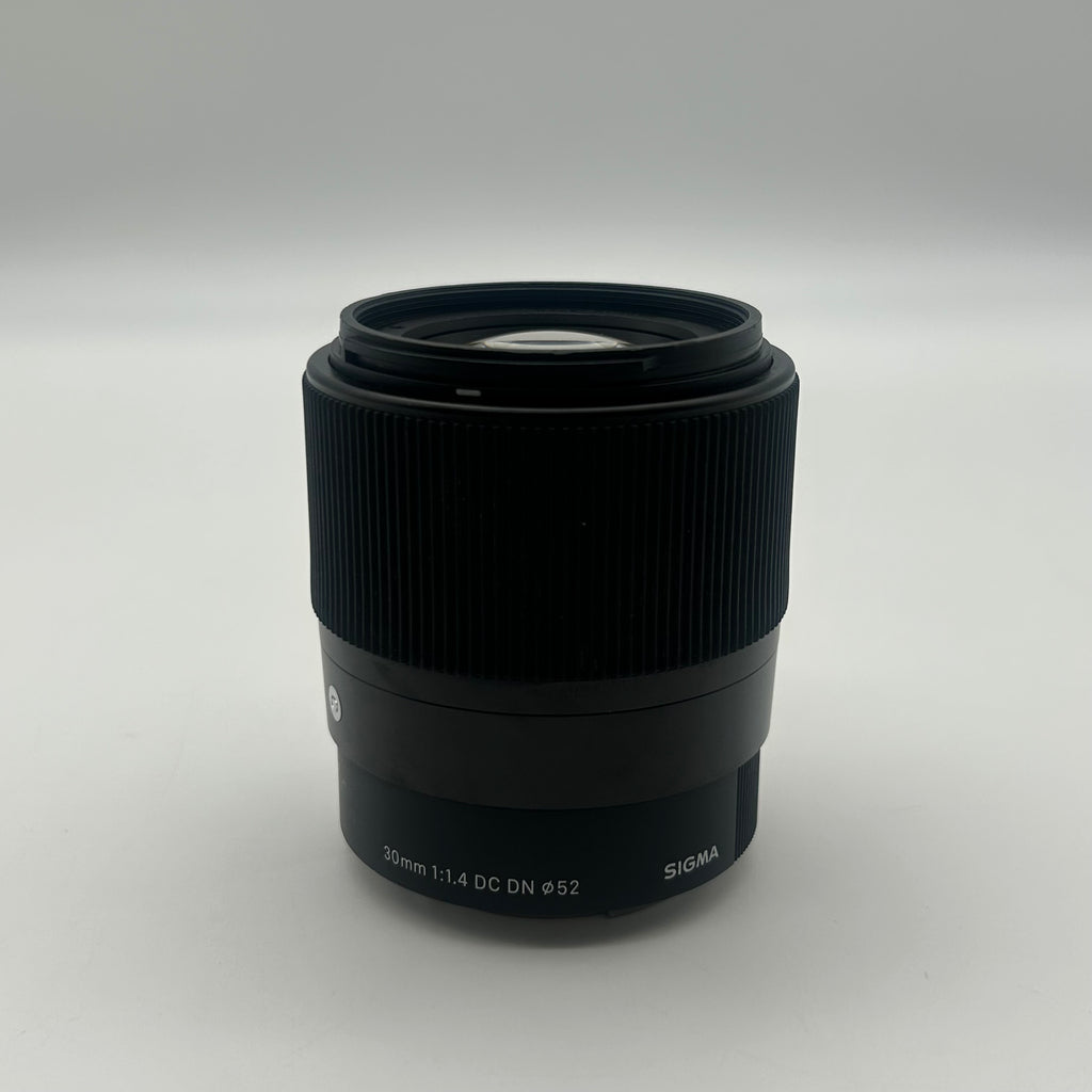 Sigma 30mm f/1.4 DC DN Contemporary Lens for Sony E-Mount (APS-C) CLEAN GLASS