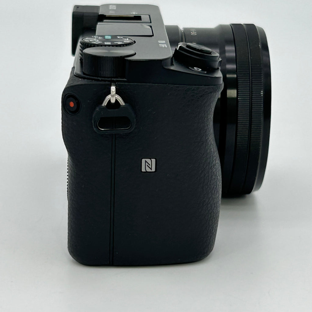 Sony Alpha A6100 APS-C Mirrorless Interchangeable-Lens Camera with 16-50mm - Black - Used