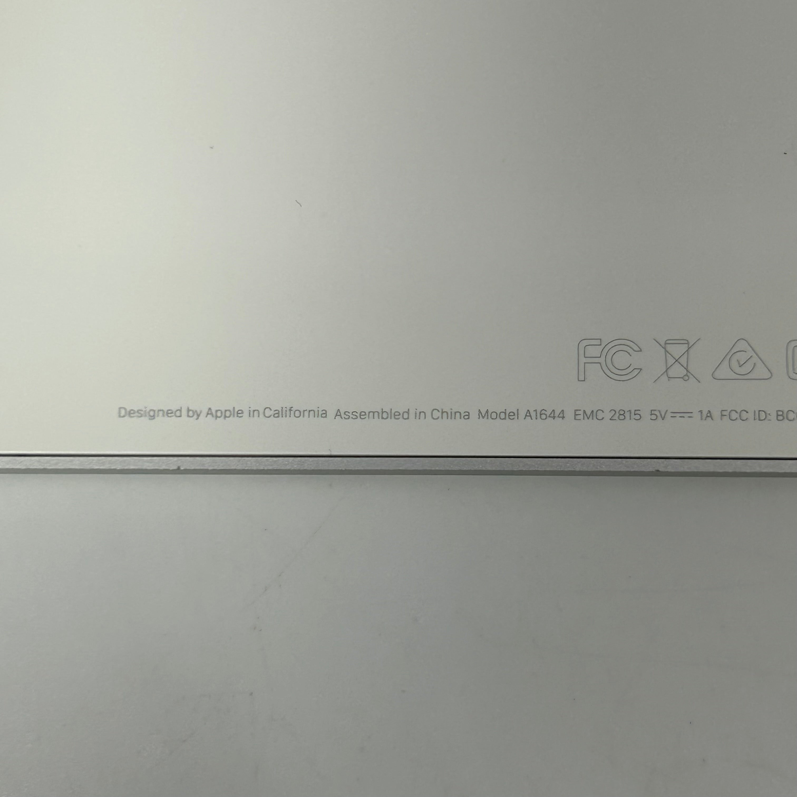 Apple A1644/A1296 Magic Keyboard 2 and Magic Mouse Wireless Kit - White