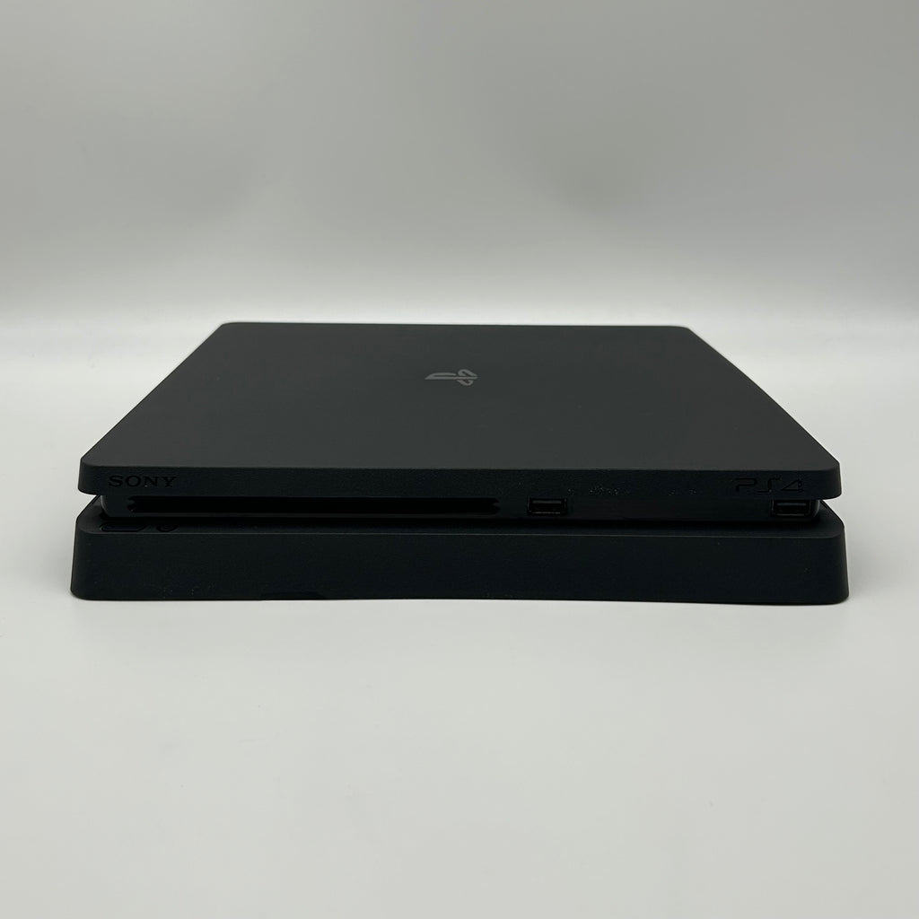 Sony PlayStation 4 CUH-2115A 500GB Storage w/ Two Controllers Black - Used