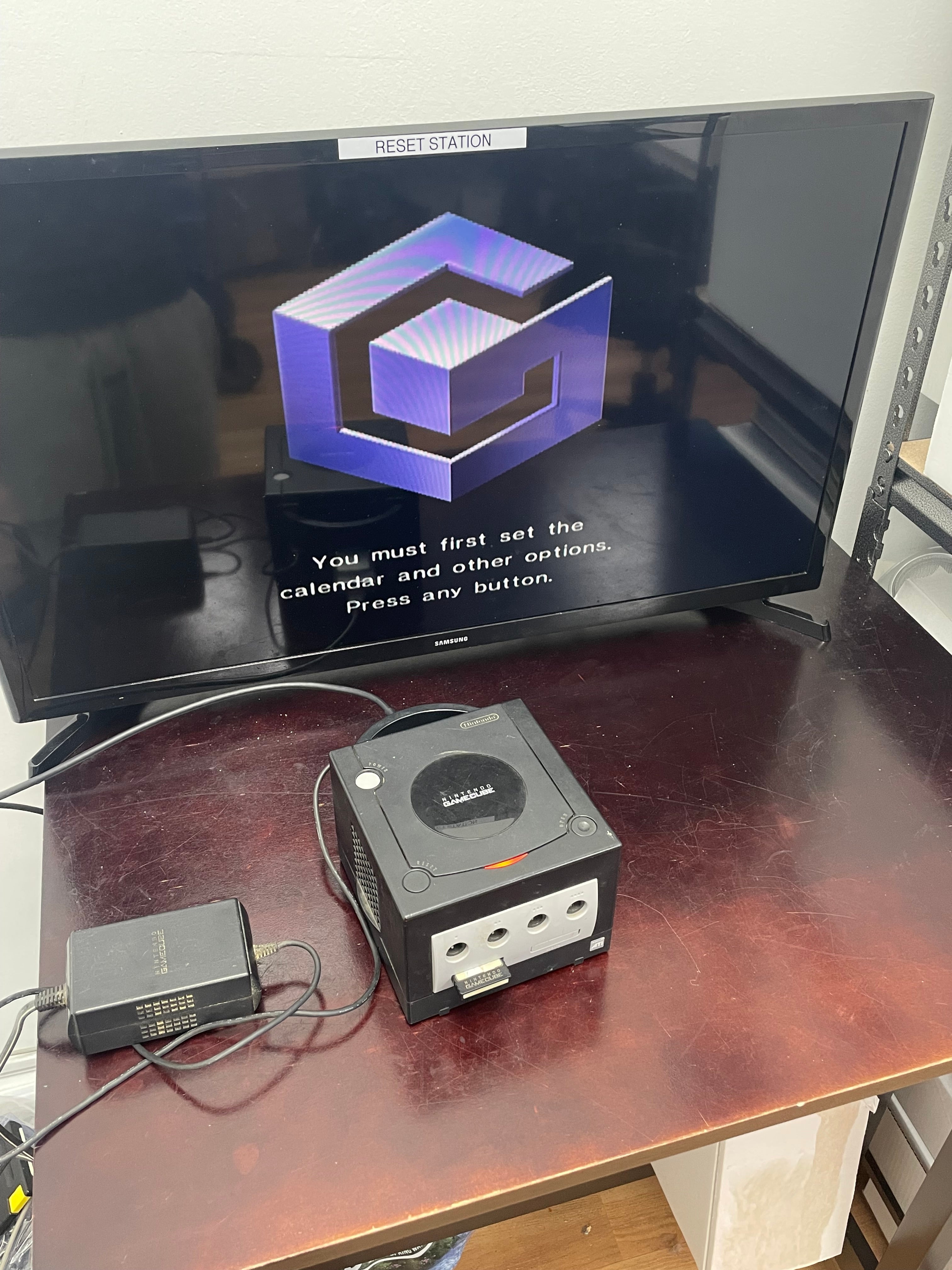 Nintendo GameCube DOL-001 2001 w/ Smash Bros Melee Game