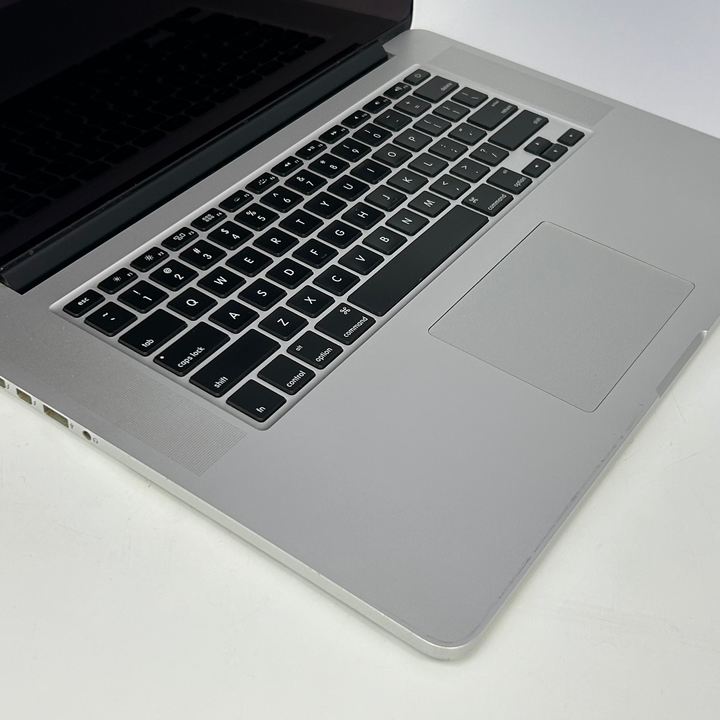 Apple MacBook Pro 15" A1398 Mid-2012 256GB SSD 8GB
