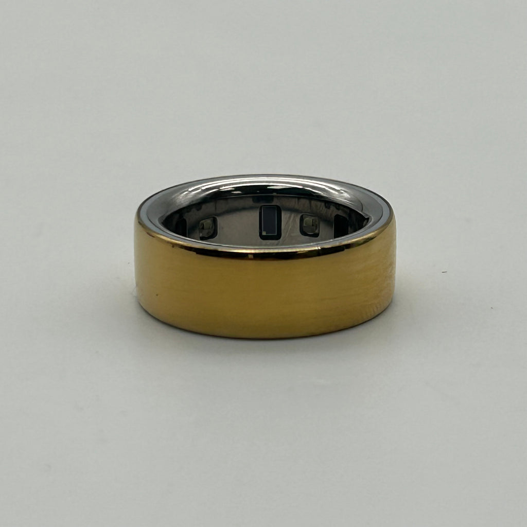 Oura Ring 4 - Size 7 (Gold) w/ Charging Base & Box